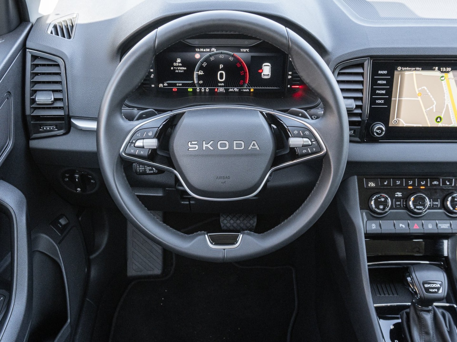 Skoda Karoq Tour