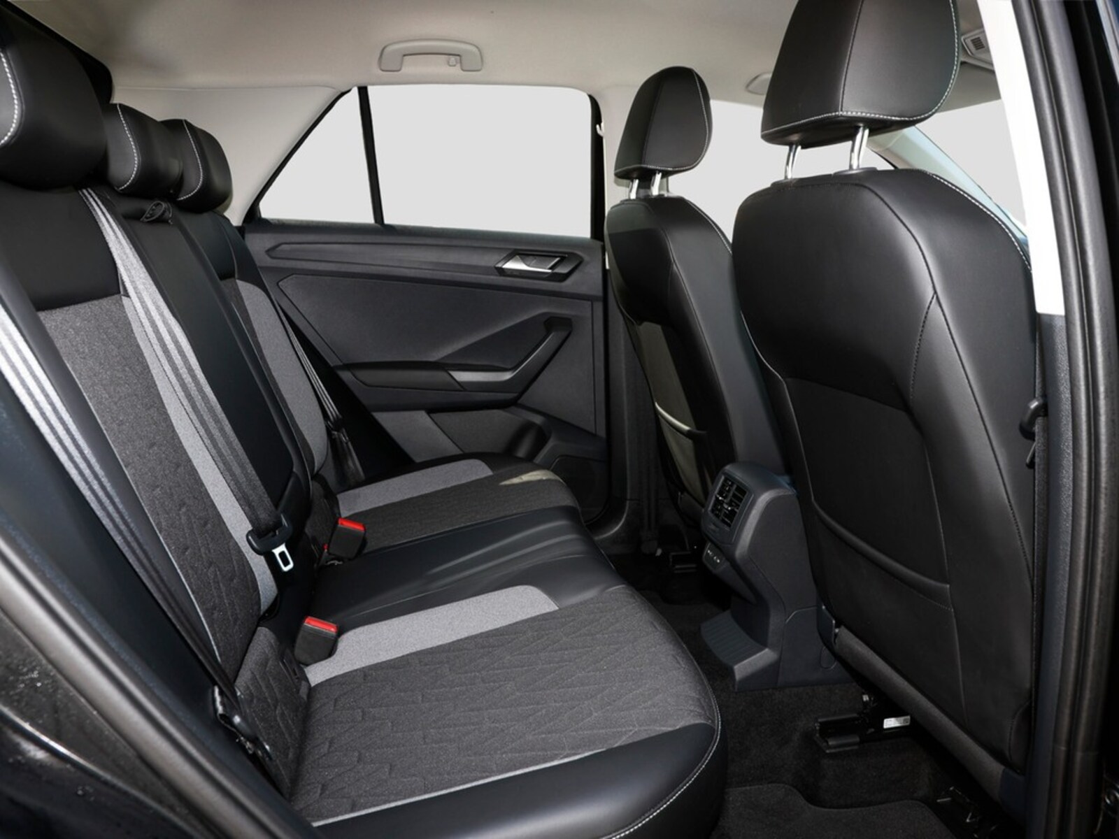 Volkswagen T-Roc – Bild 11