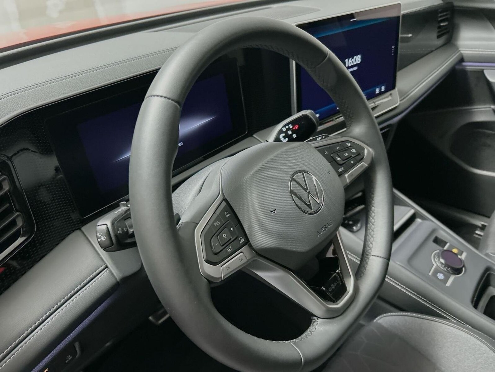 Volkswagen Tiguan – Bild 9
