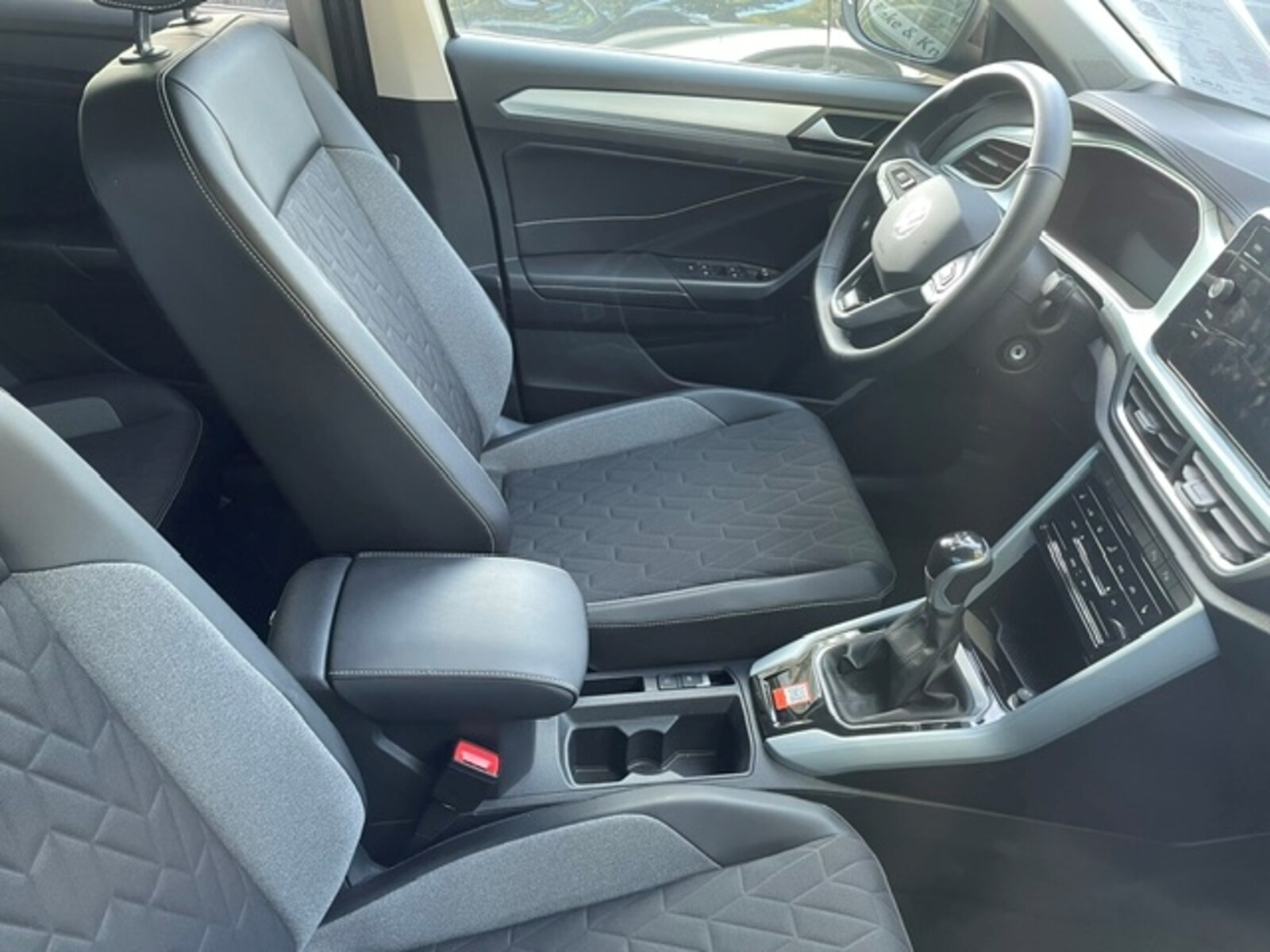 Volkswagen T-Roc – Bild 7