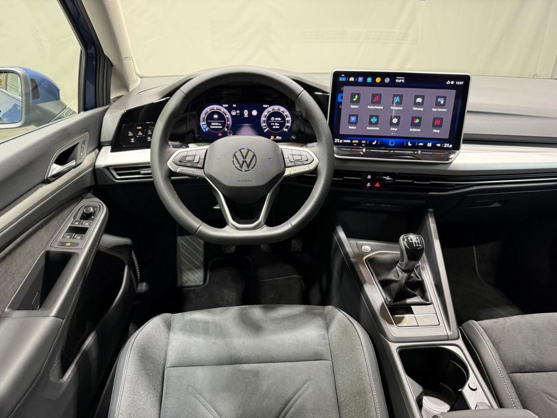 Volkswagen Golf Variant Life