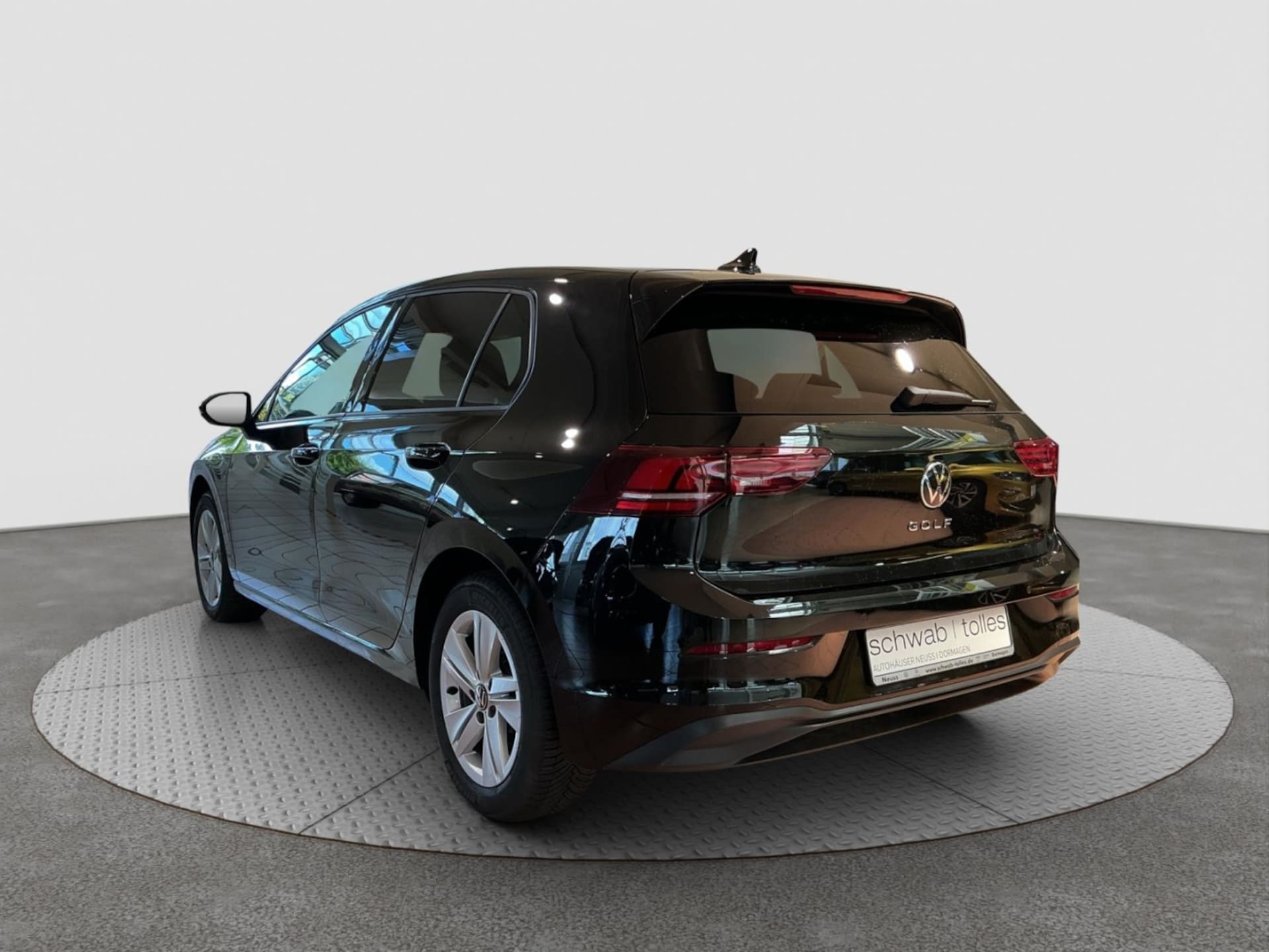 Volkswagen Golf Life