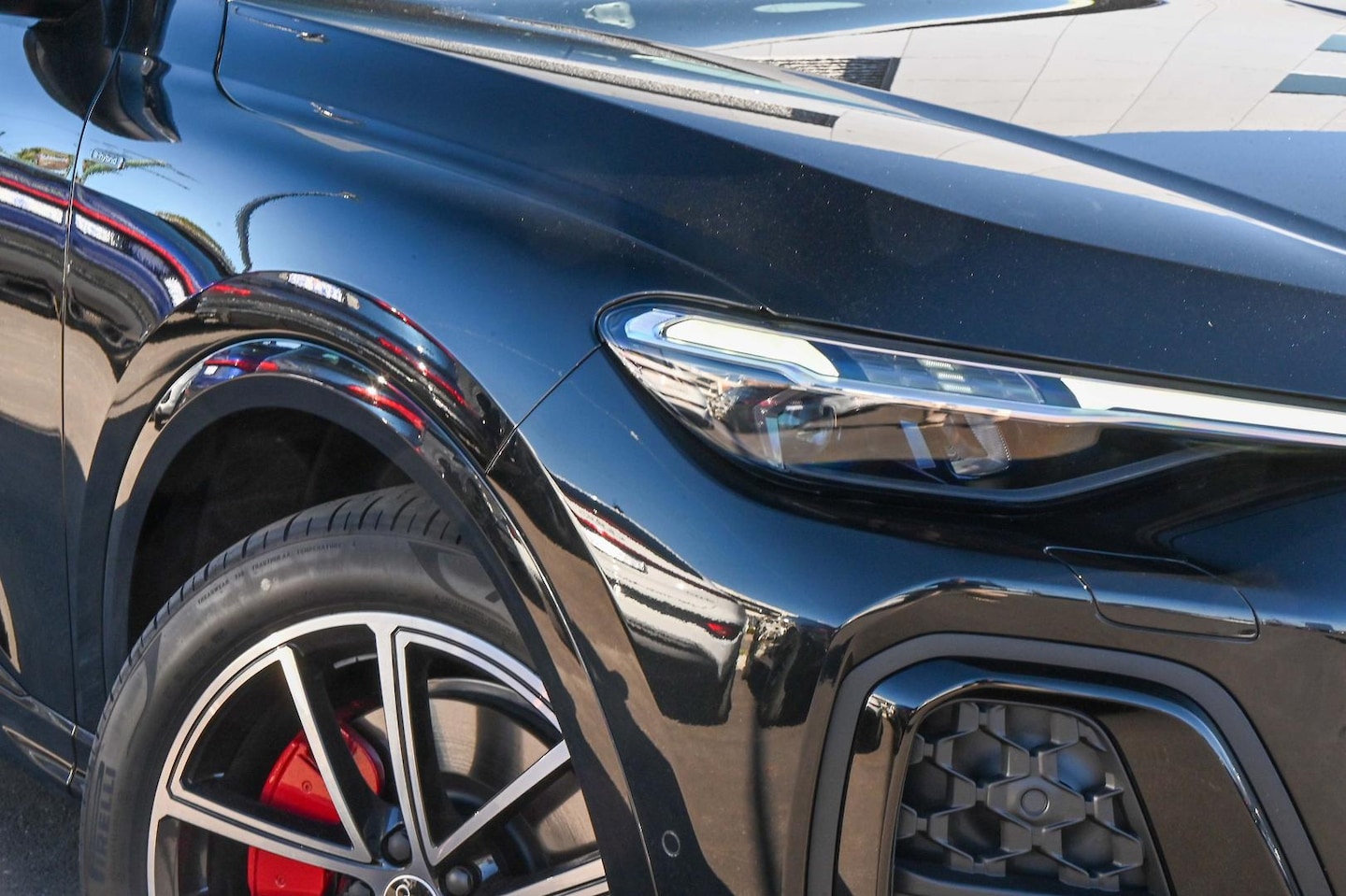 Image about Audi Q5 Sportback e-hybrid quattro S tronic