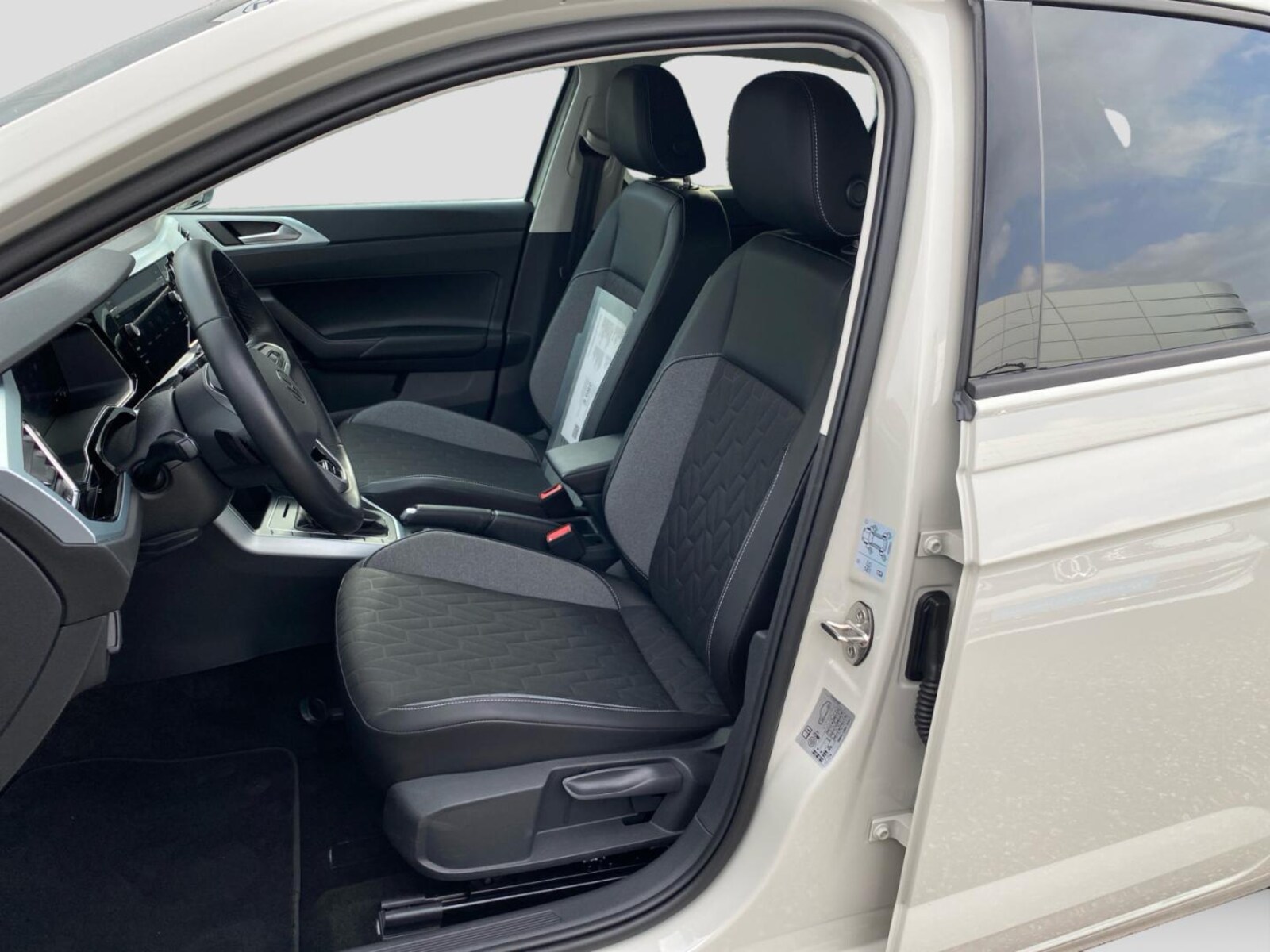 Volkswagen Polo – Bild 9