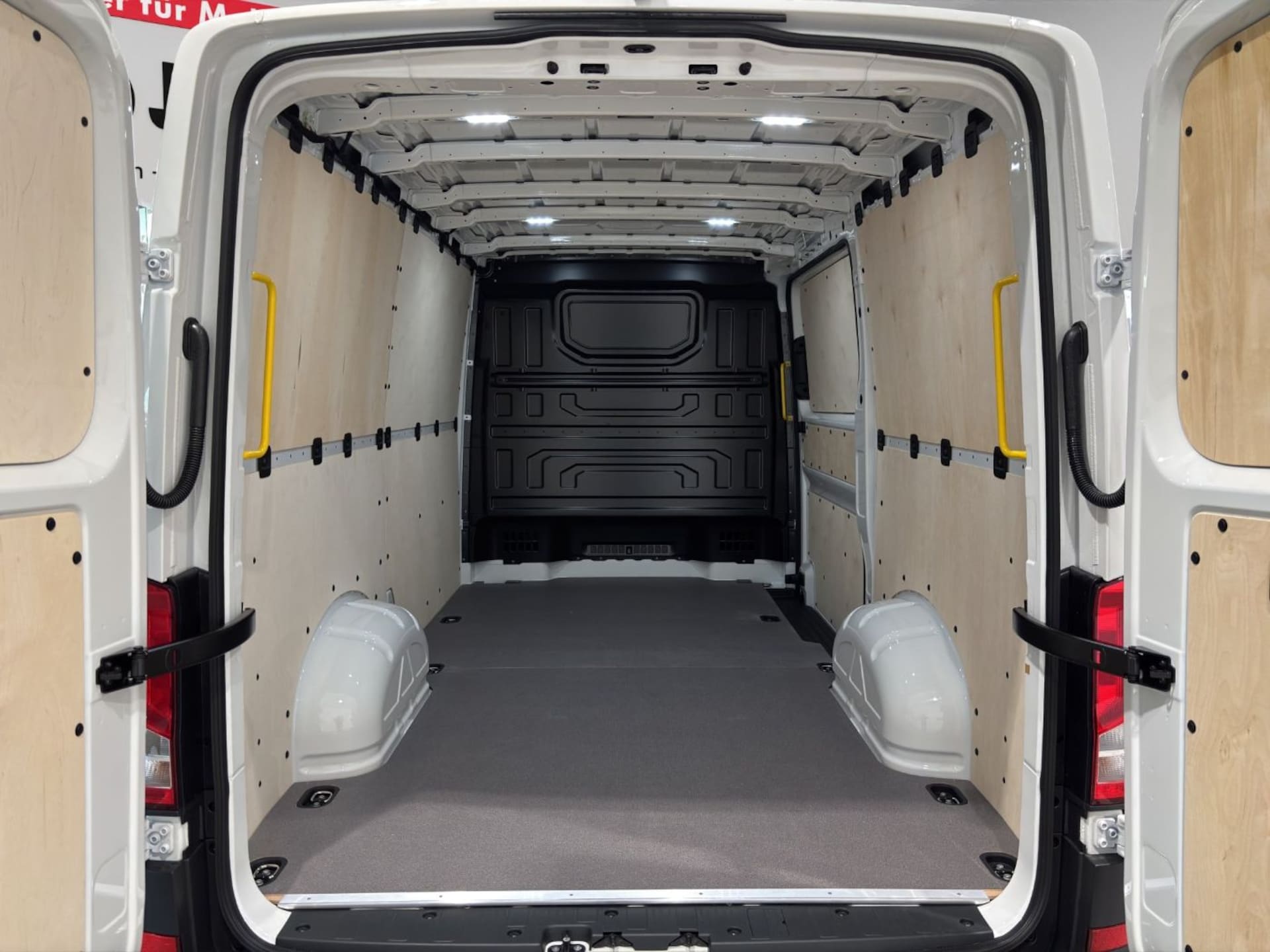 Volkswagen Crafter Kasten mittlerer Radstand