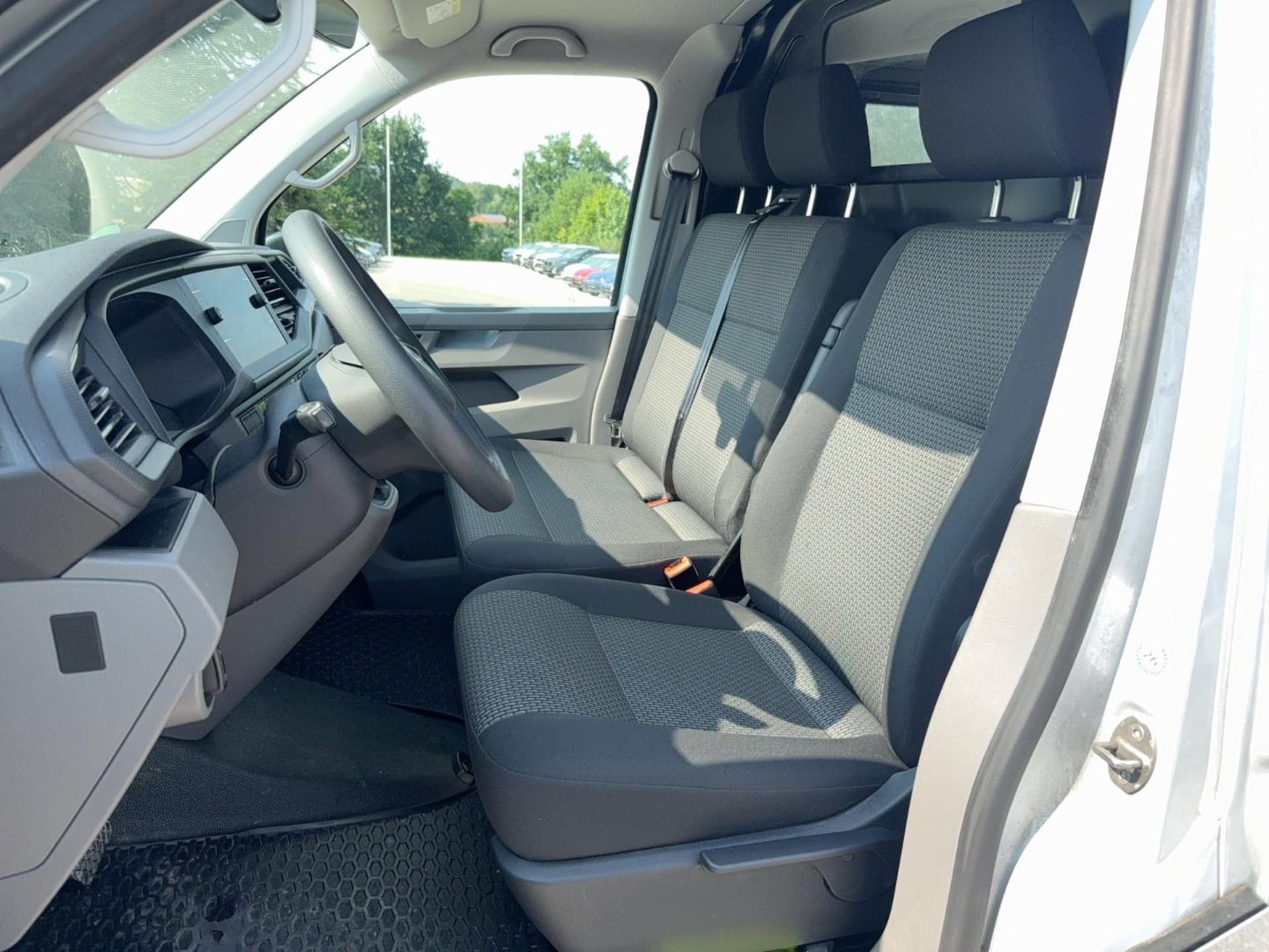Volkswagen T6.1 Transporter Kasten kurzer Radstand