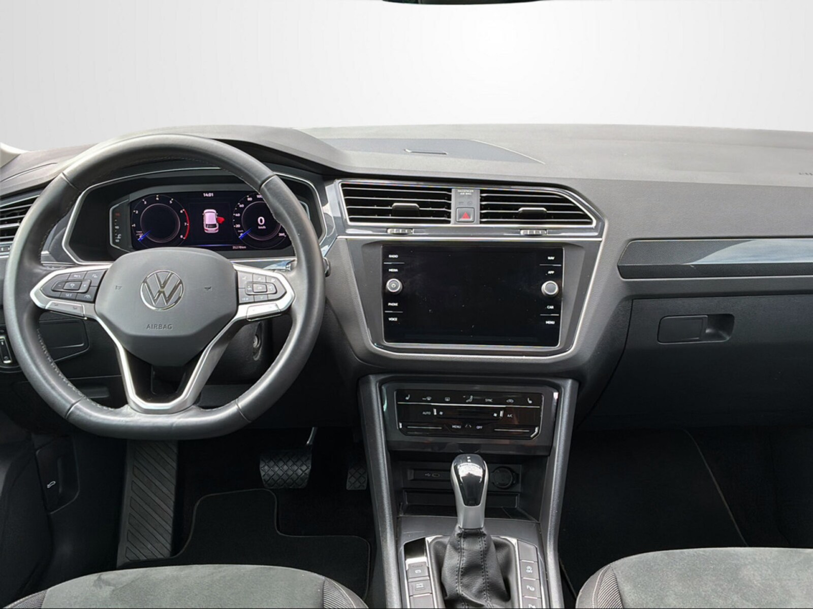 Volkswagen Tiguan – Bild 10