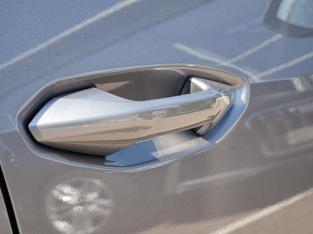 Image about Audi Q4 e-tron 40 e-tron