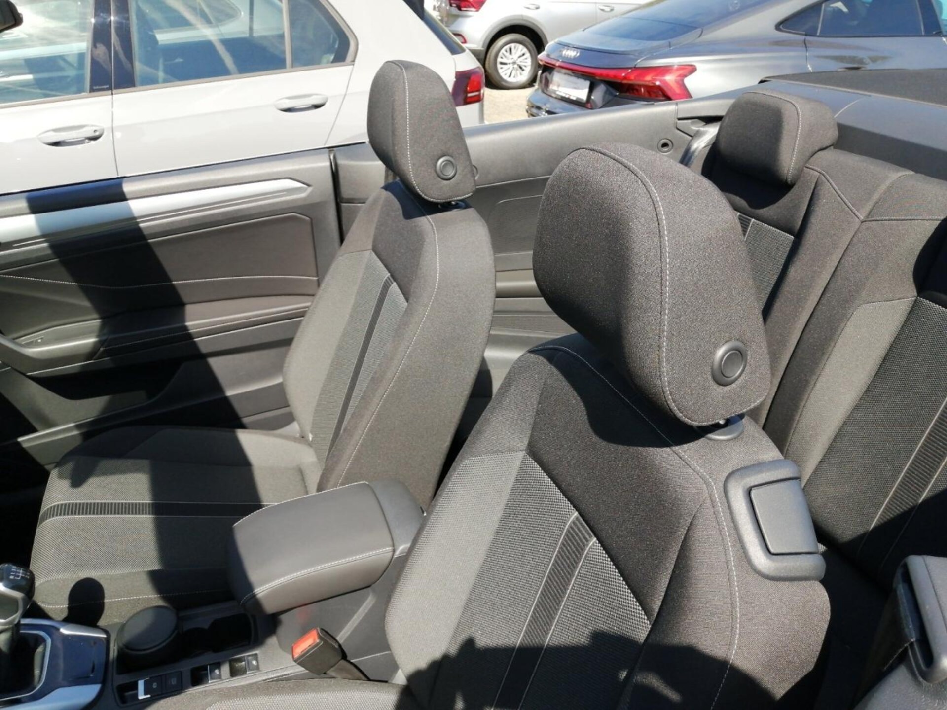 Volkswagen T-Roc Cabriolet Style