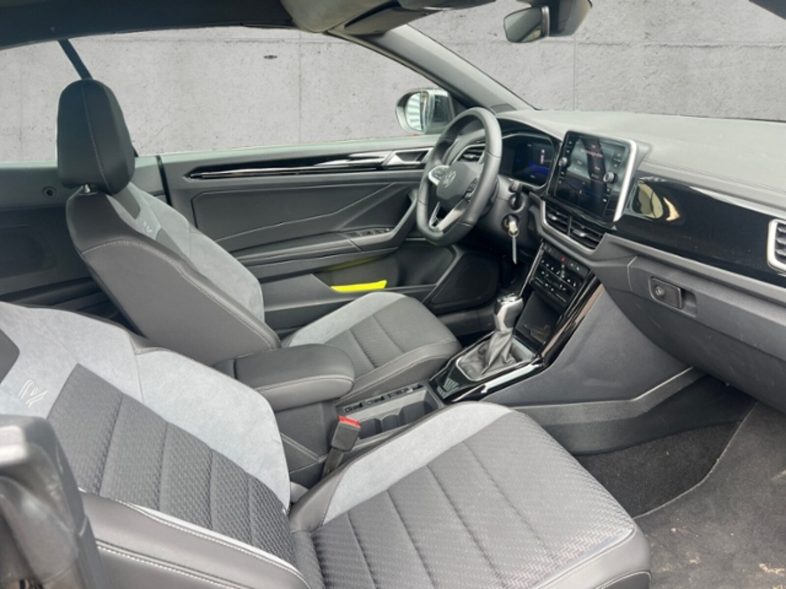 Volkswagen T-Roc Cabriolet – Bild 17