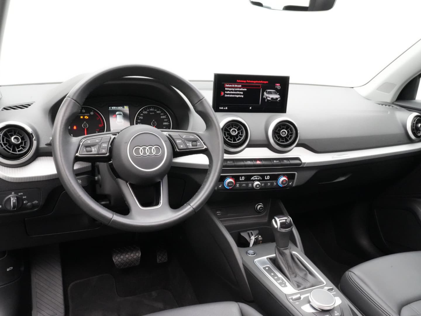 Bild über Audi Q2 advanced 35 TFSI S tronic - für weitere Informationen kontaktieren Sie den Audi Partner