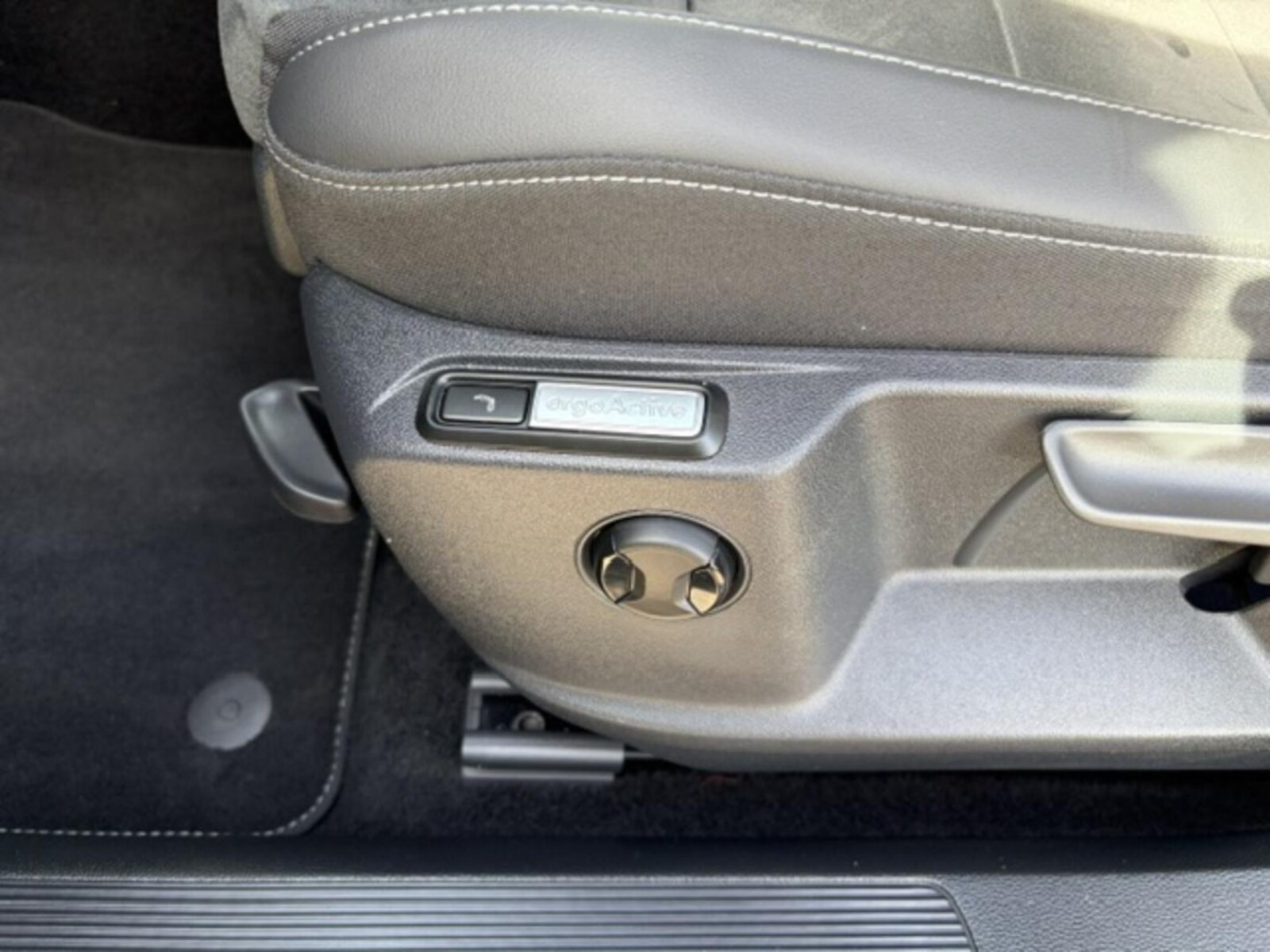 Volkswagen T-Roc – Bild 14