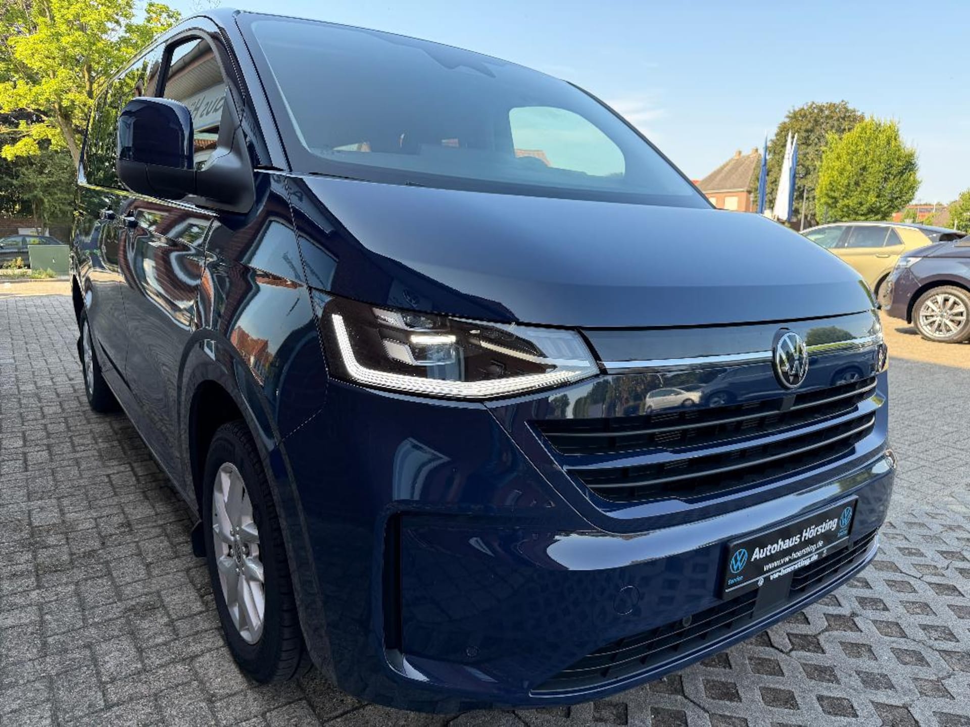 Volkswagen Caravelle Style