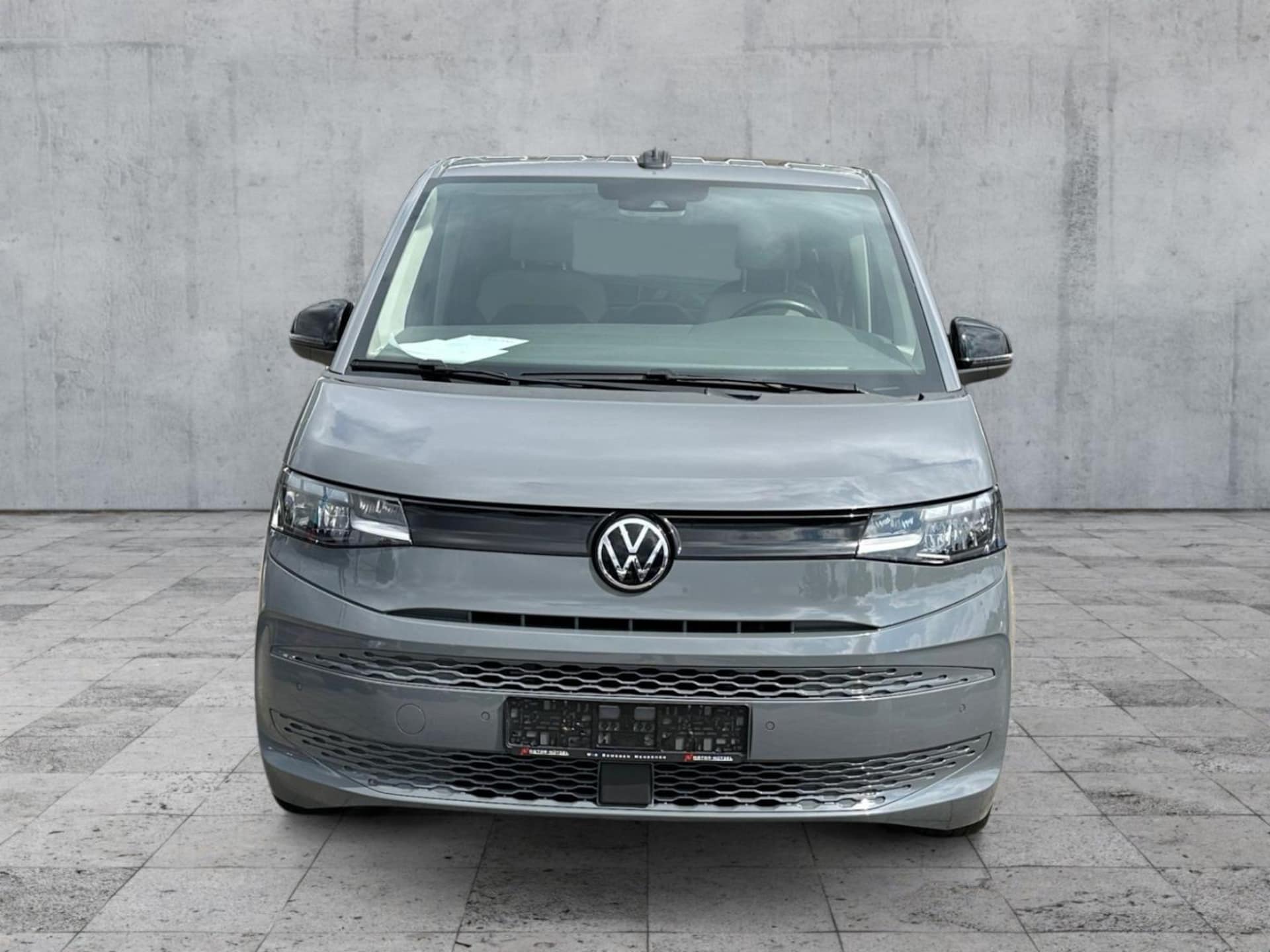Volkswagen Multivan Basis-Modell