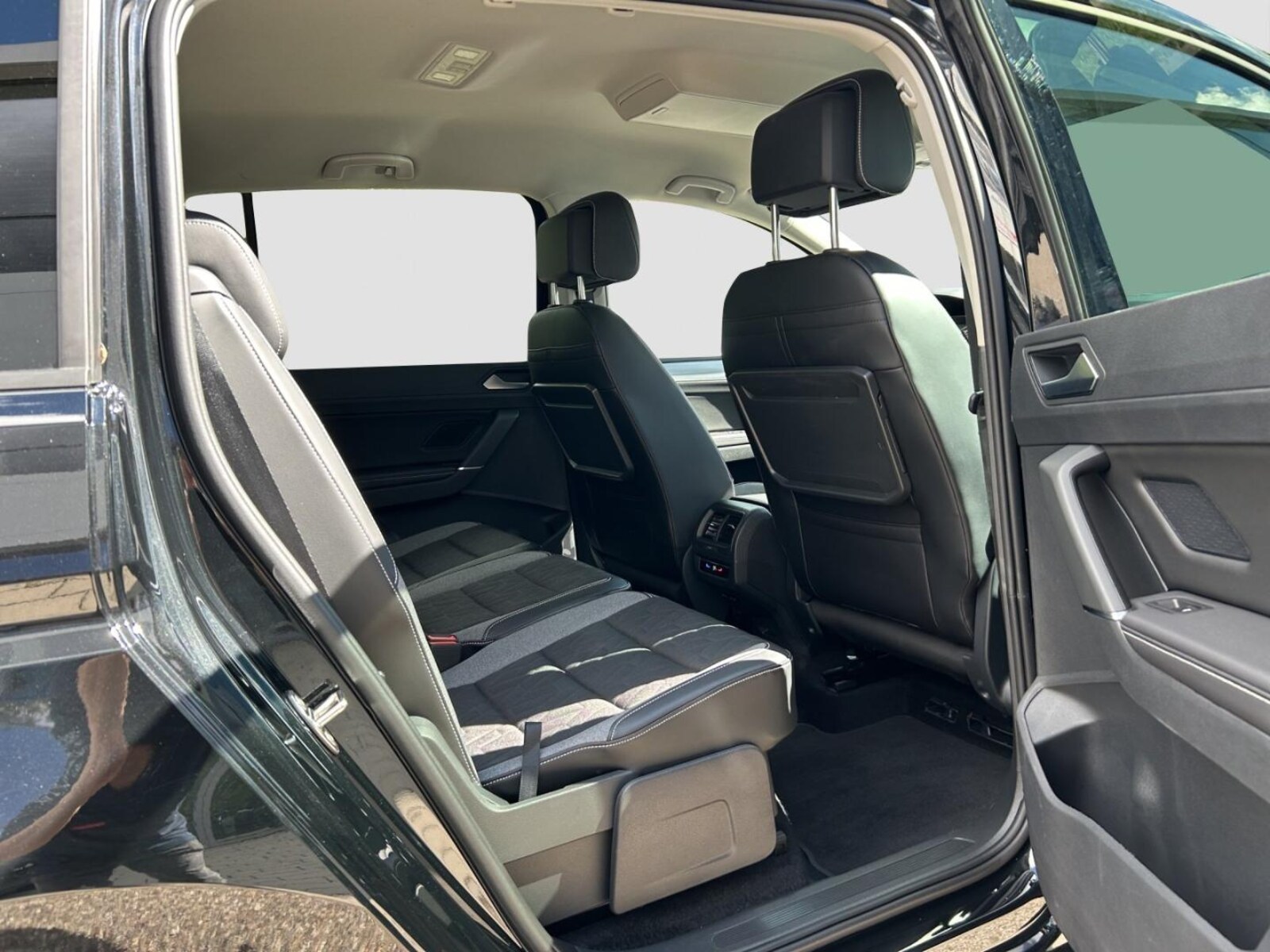 Volkswagen Touran – Bild 23