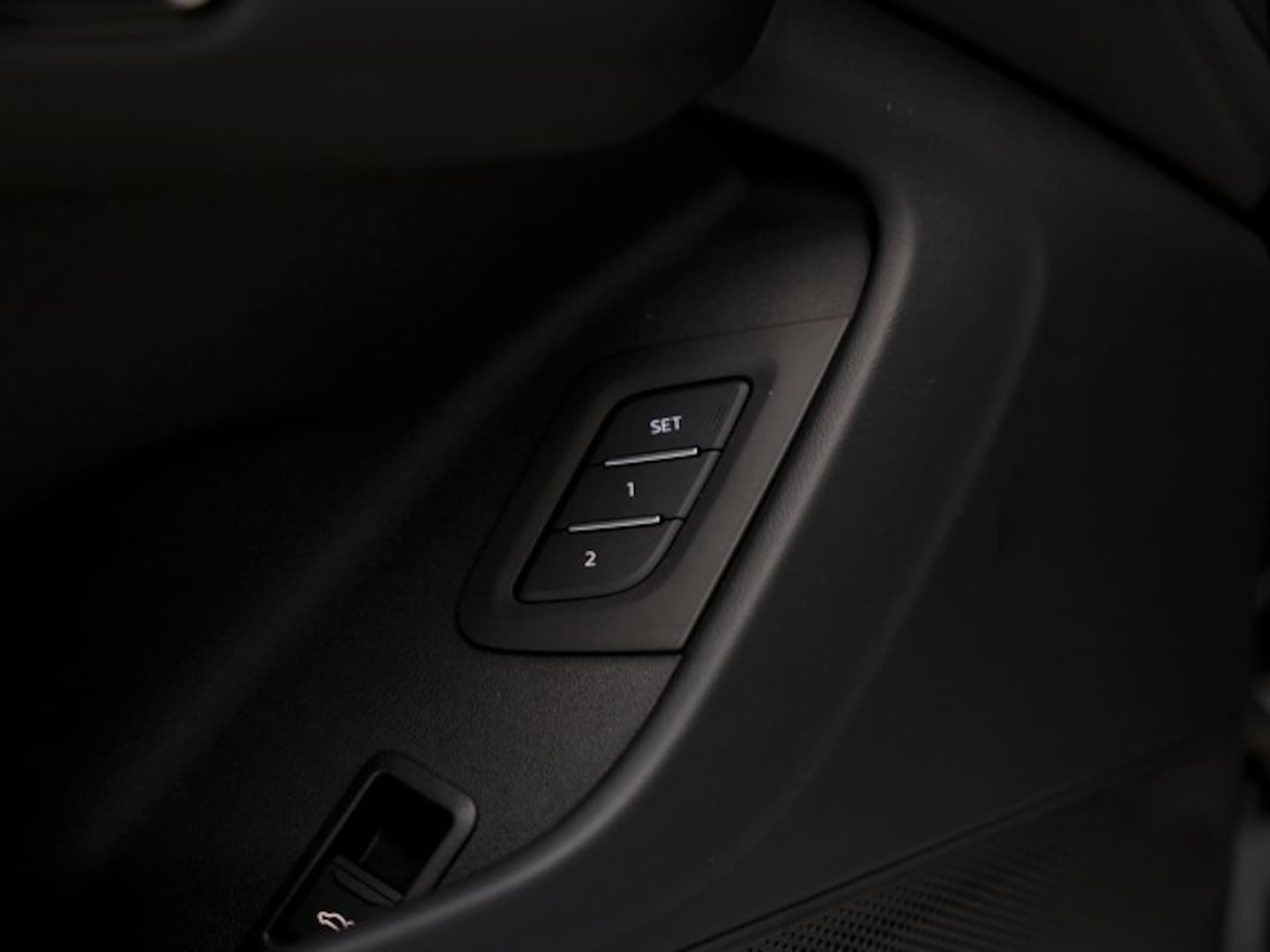 Bild über Audi Q7 SUV TDI quattro 220 kW tiptronic - für weitere Informationen kontaktieren Sie den Audi Partner