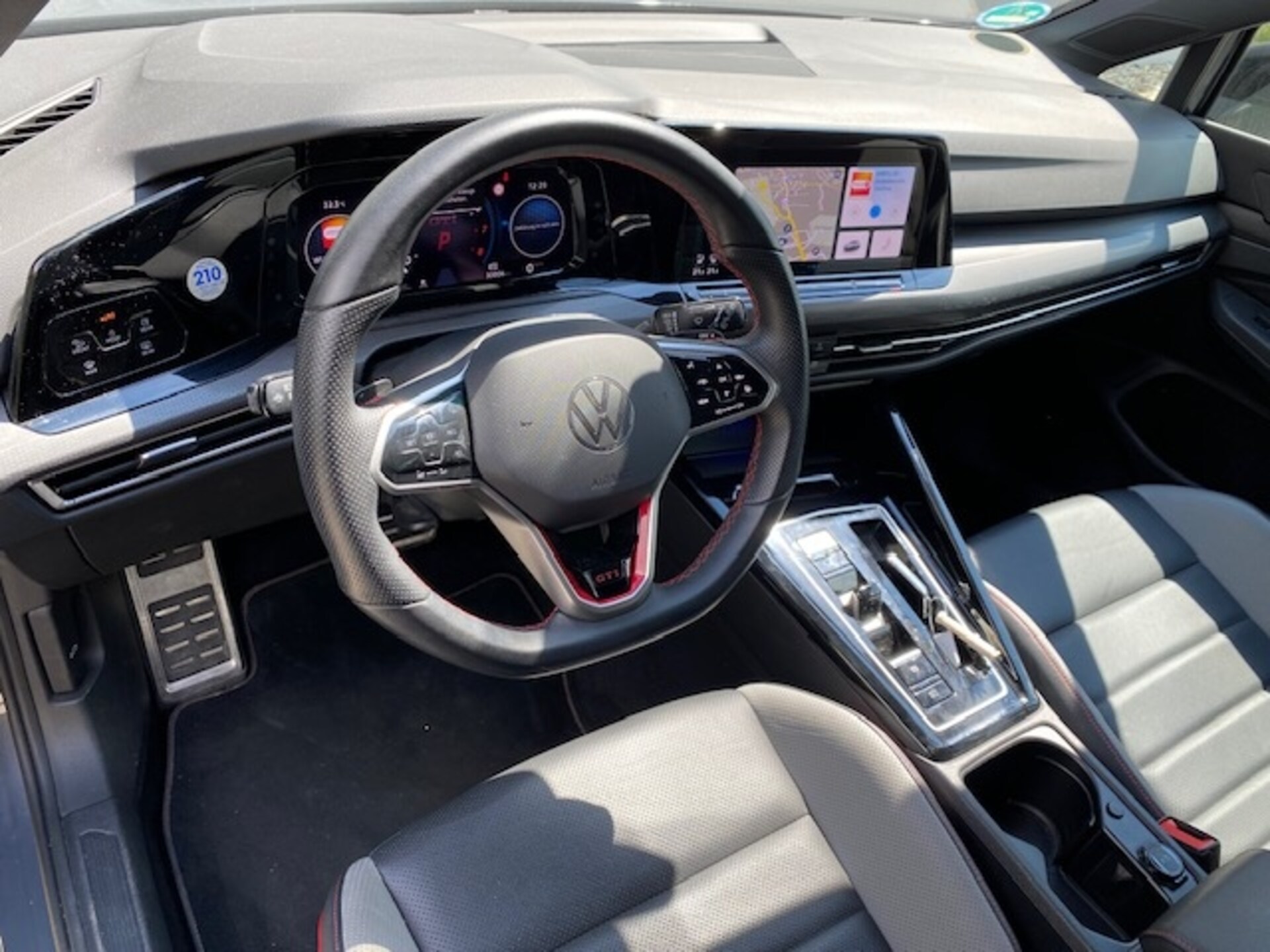 Volkswagen Golf GTI