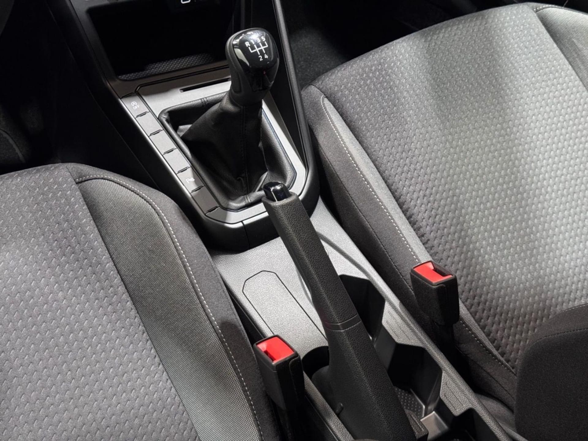 Volkswagen Polo Basis-Modell
