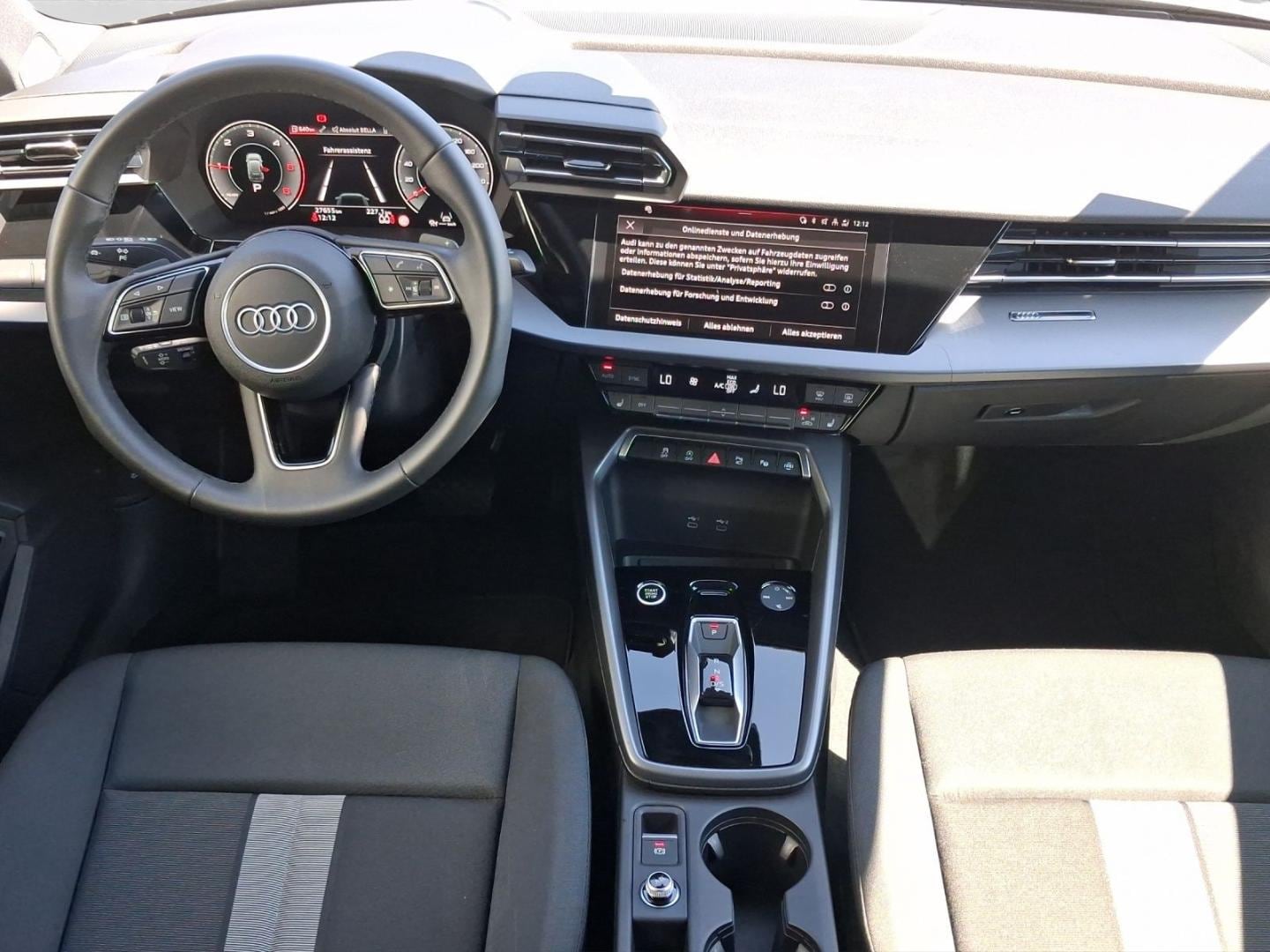 Bild über Audi A3 Sportback TDI S tronic - für weitere Informationen kontaktieren Sie den Audi Partner