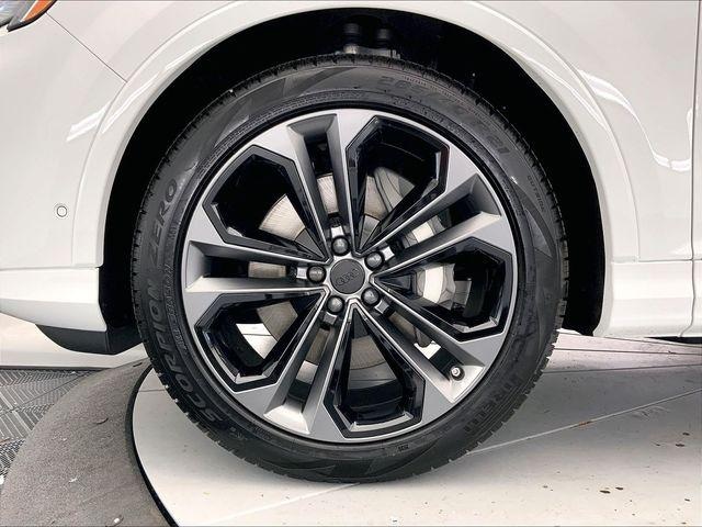 2026 Audi Q7 Premium Plus - Photo 13