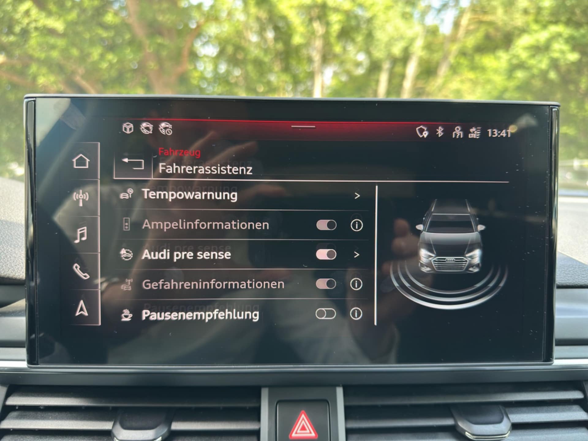 Audi A4 Avant S line