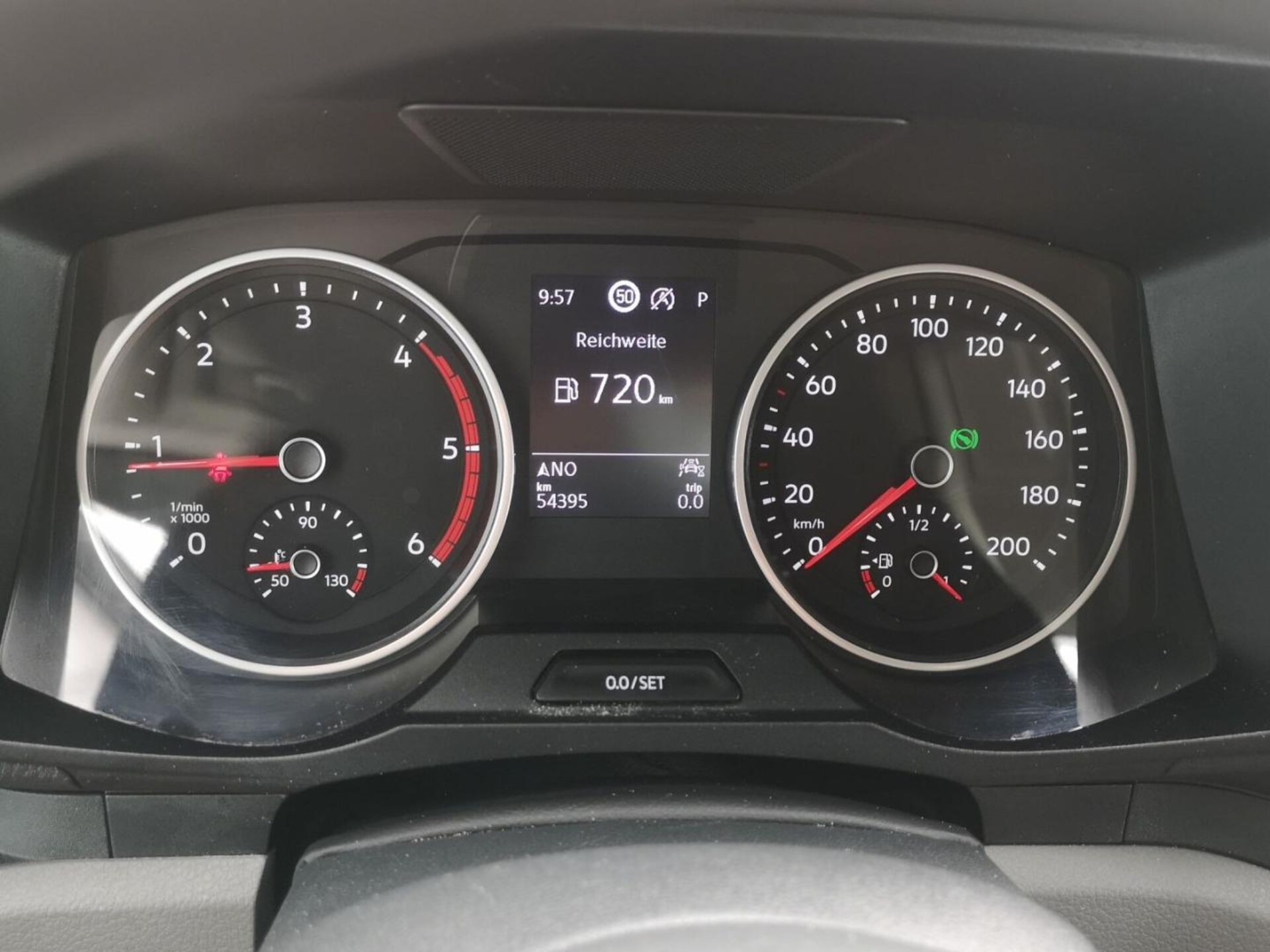 Volkswagen Grand California 600