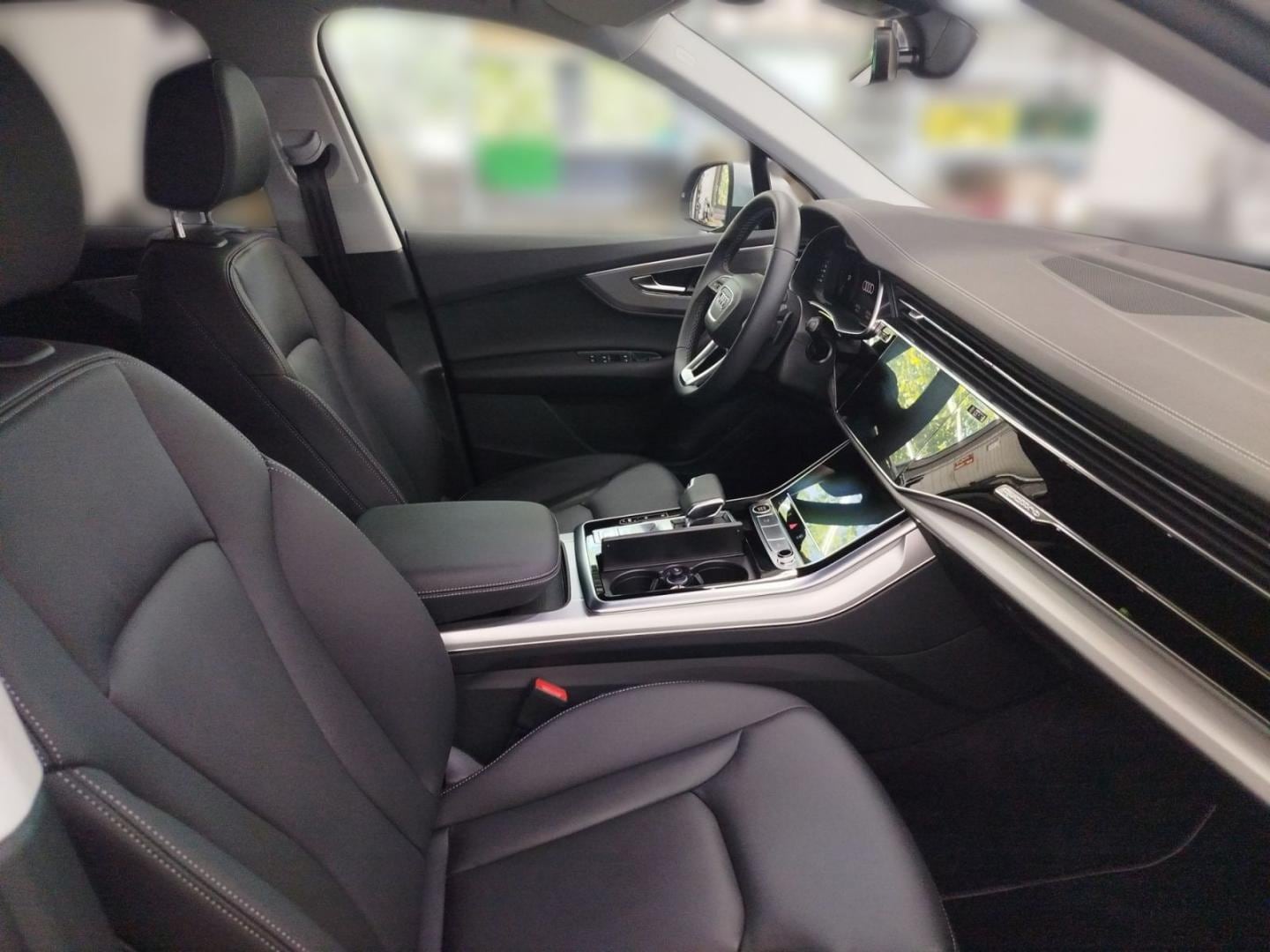 Bild über Audi Q7 SUV S line 50 TDI quattro tiptronic - für weitere Informationen kontaktieren Sie den Audi Partner