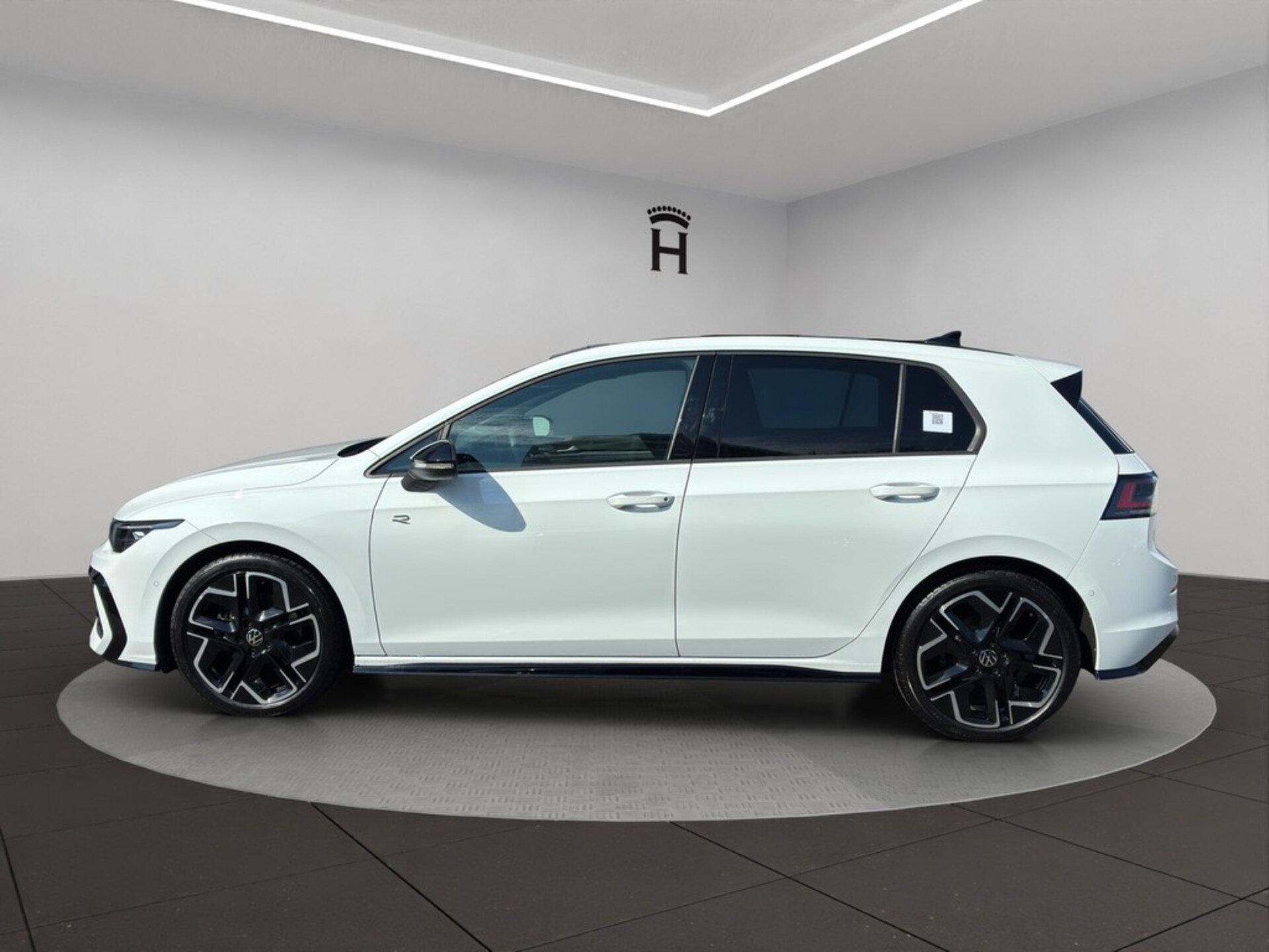 Volkswagen Golf R-Line