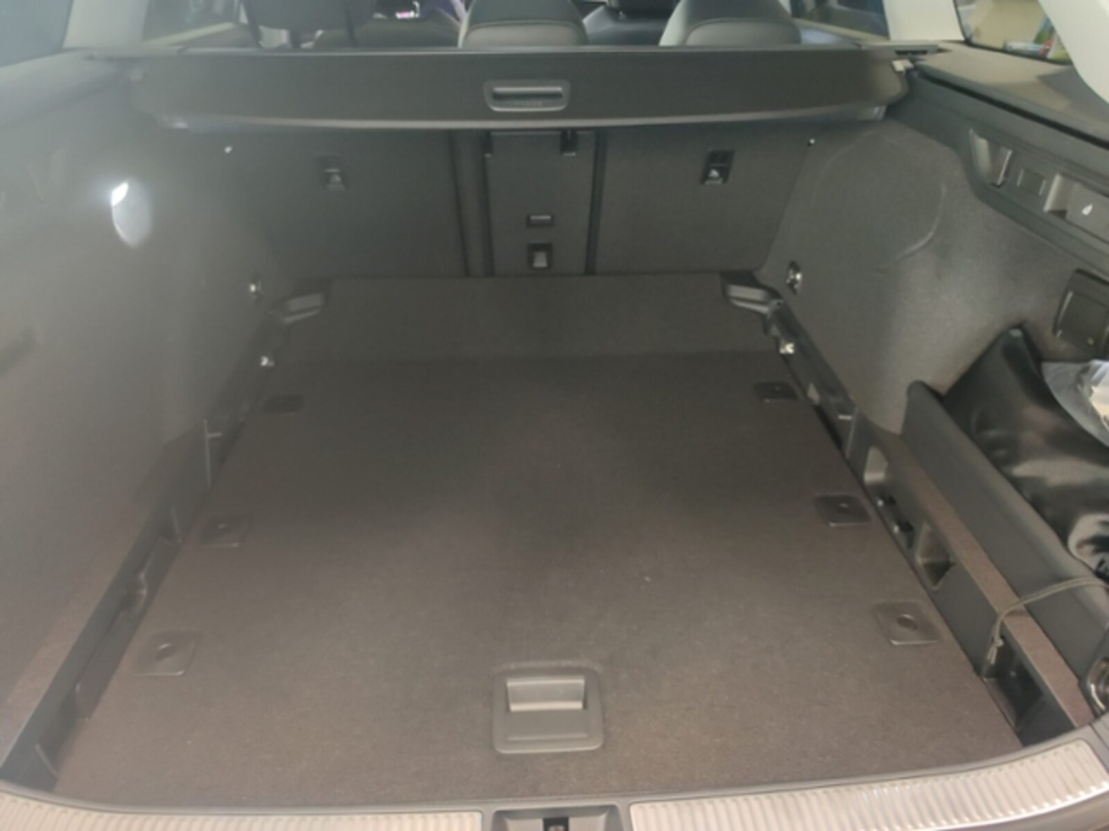 Volkswagen Passat – Bild 9
