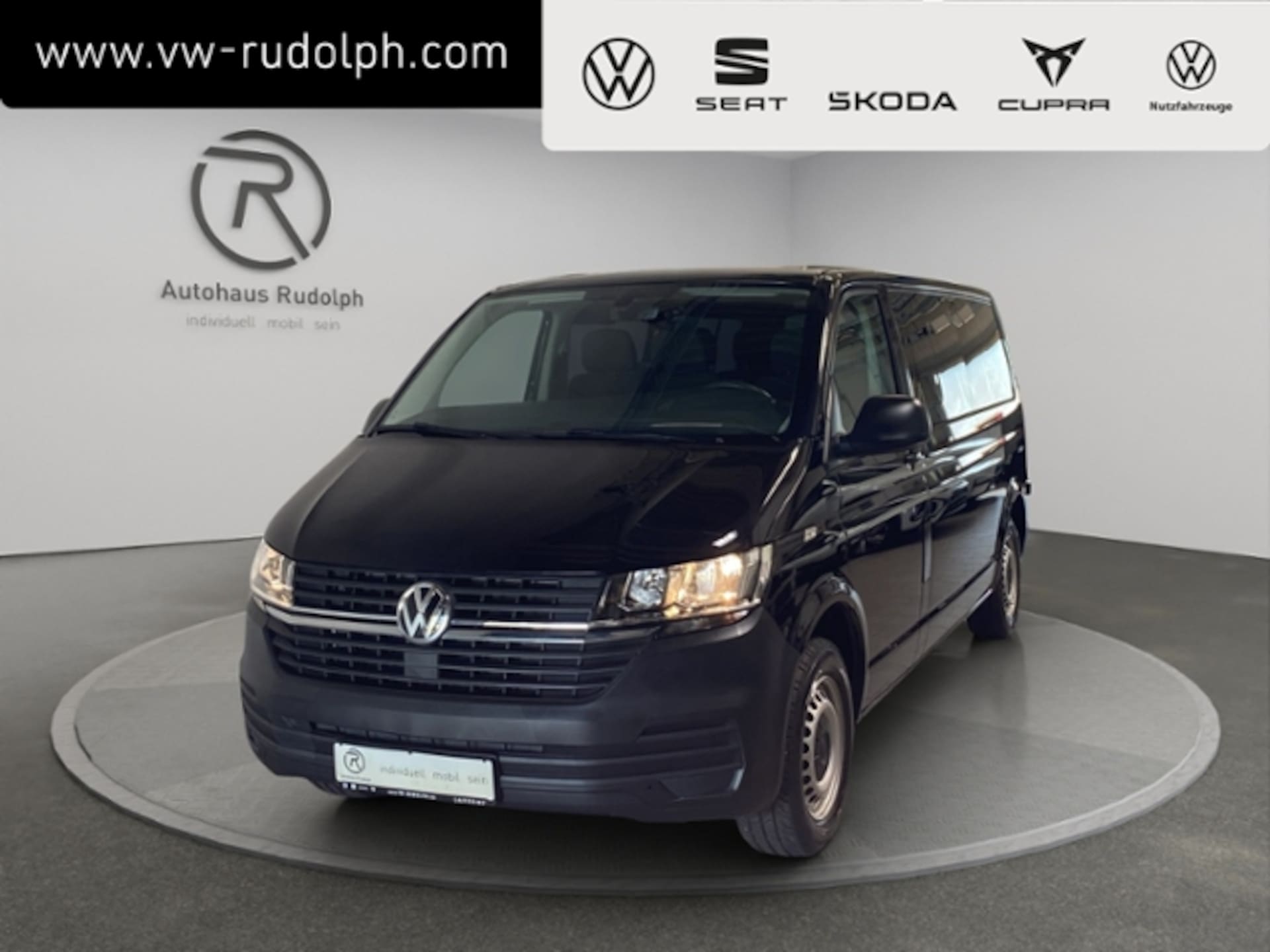 Volkswagen T6.1 Transporter Kombi langer Radstand