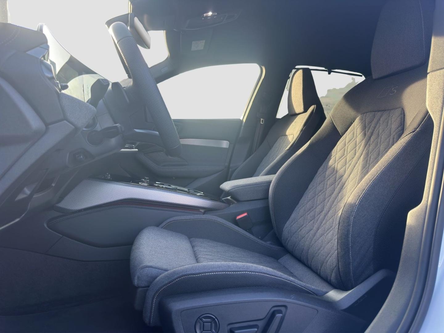 Bild über Audi A5 Avant TDI quattro 150 kW S tronic - für weitere Informationen kontaktieren Sie den Audi Partner