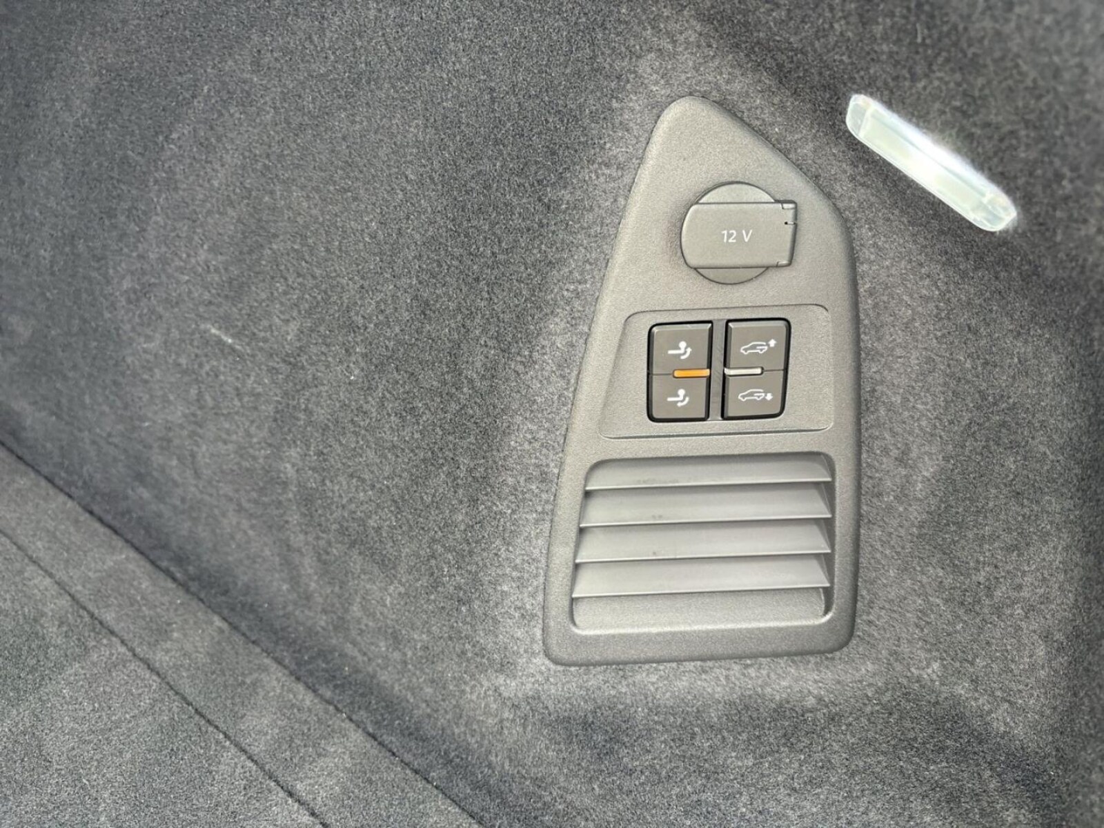 Volkswagen Touareg – Bild 21