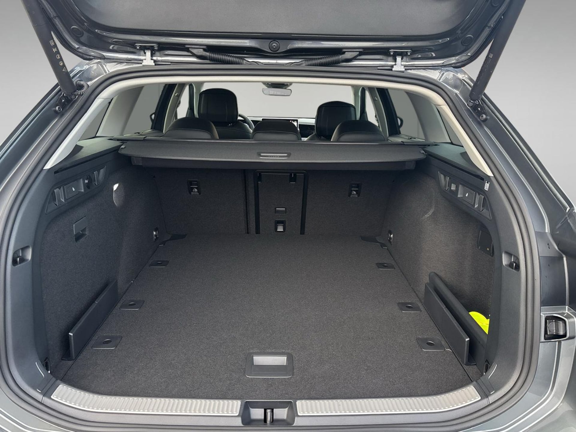 Volkswagen Passat Elegance