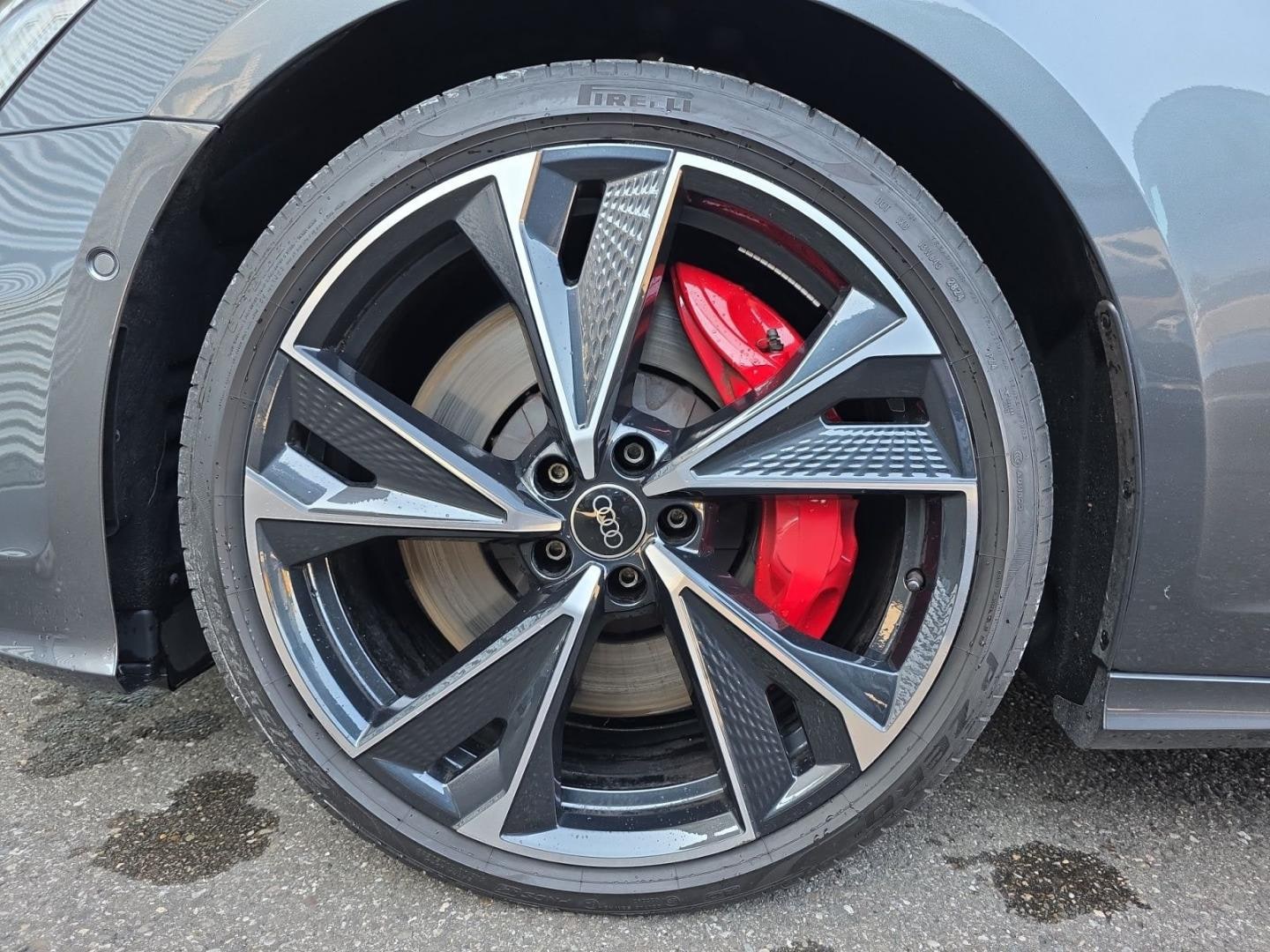 Bild über Audi S6 Avant TDI quattro tiptronic - für weitere Informationen kontaktieren Sie den Audi Partner