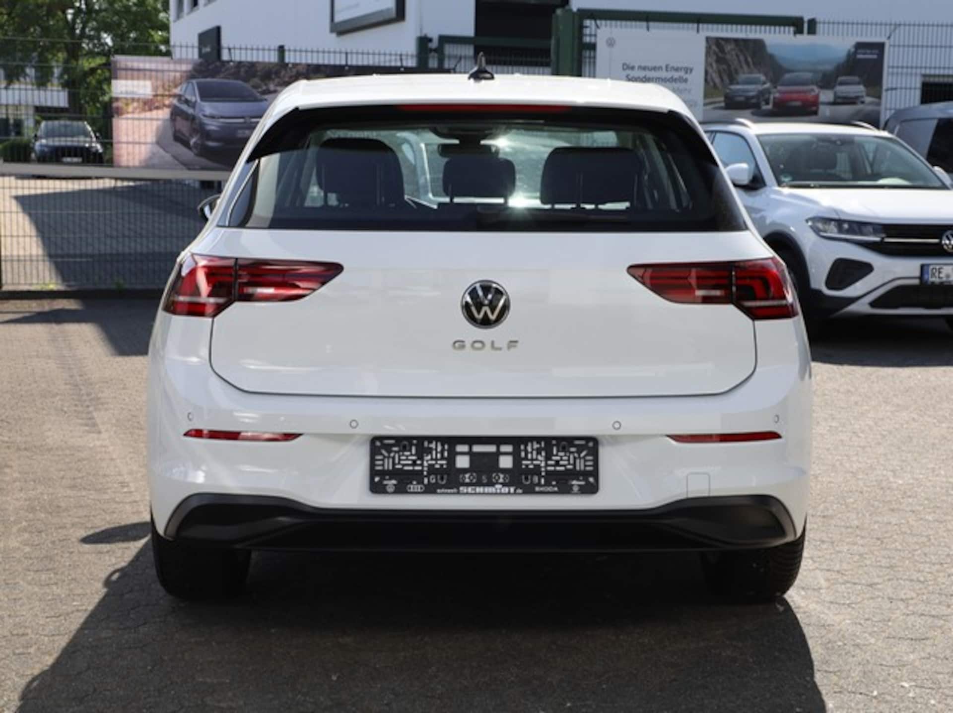 Volkswagen Golf Life