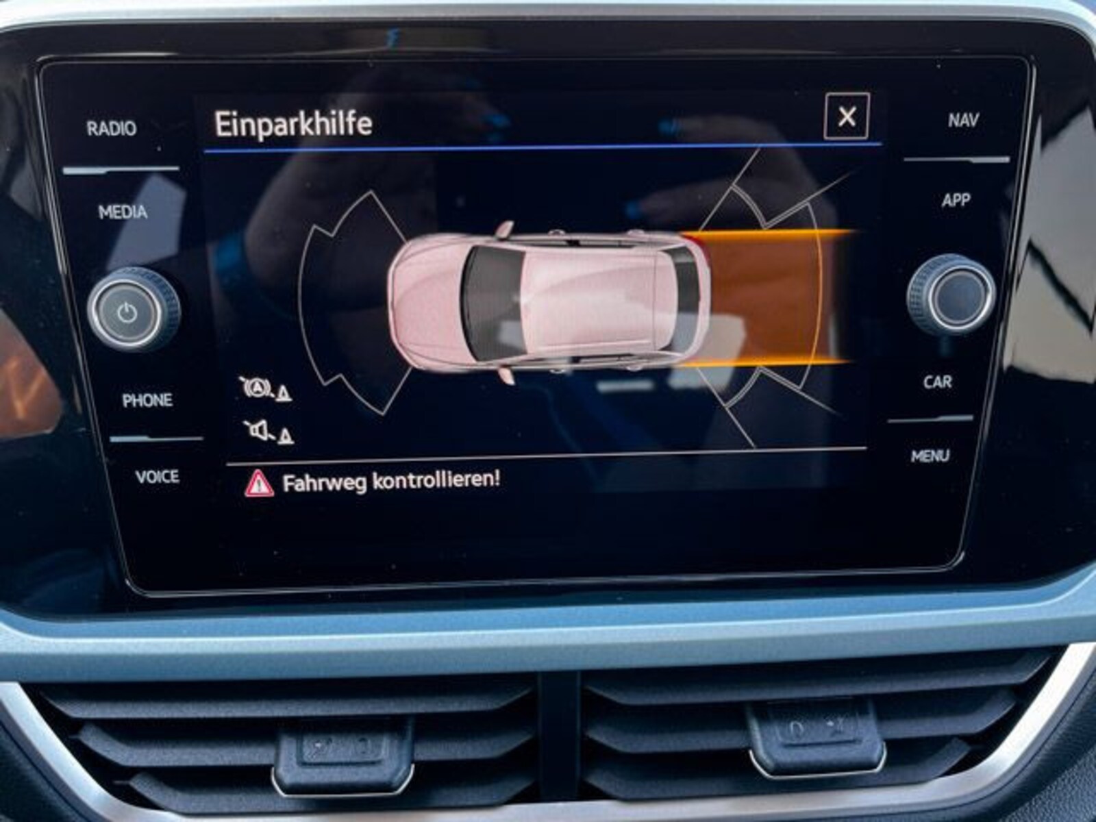 Volkswagen T-Roc – Bild 12