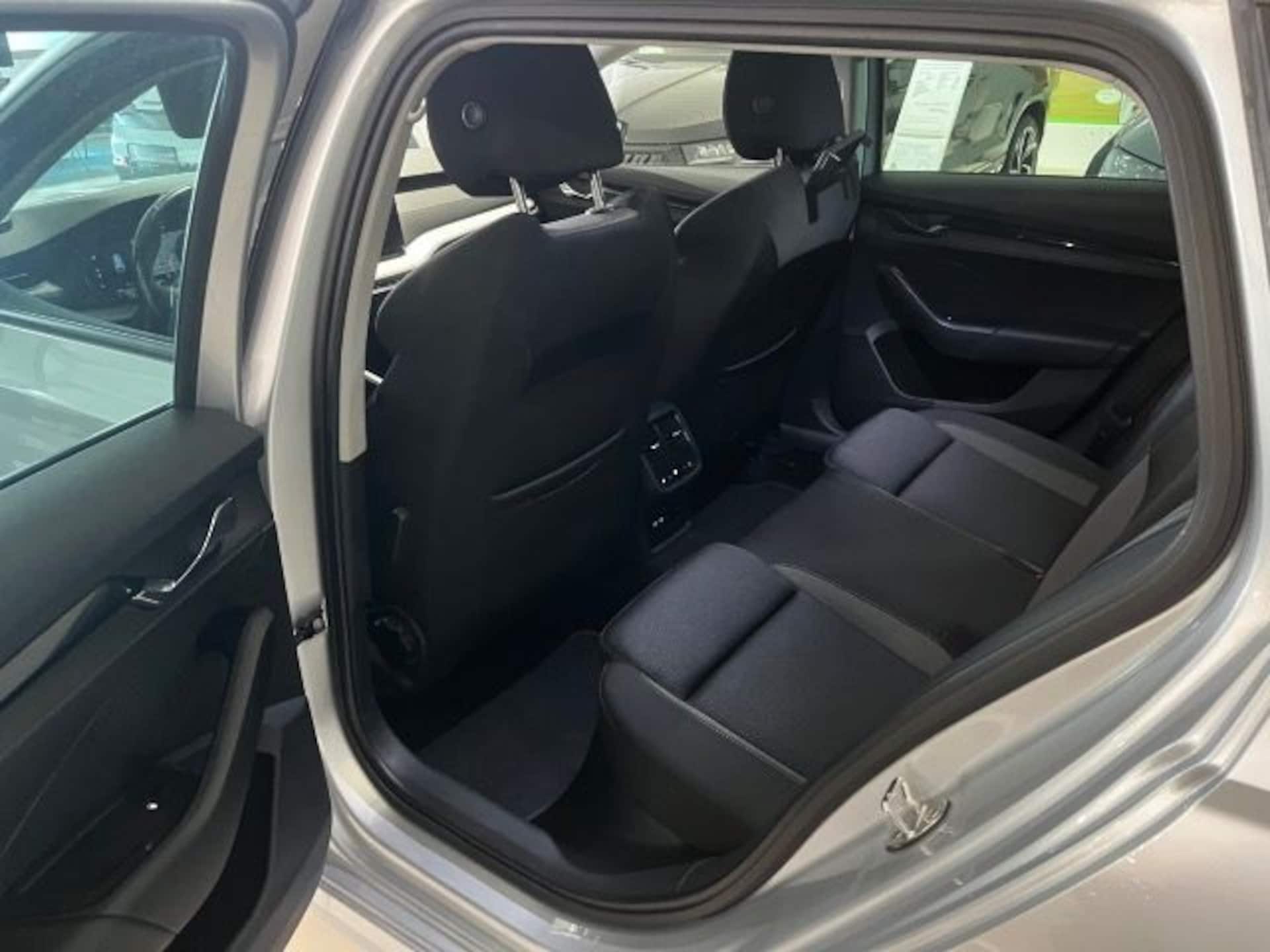 Skoda Octavia Combi Ambition