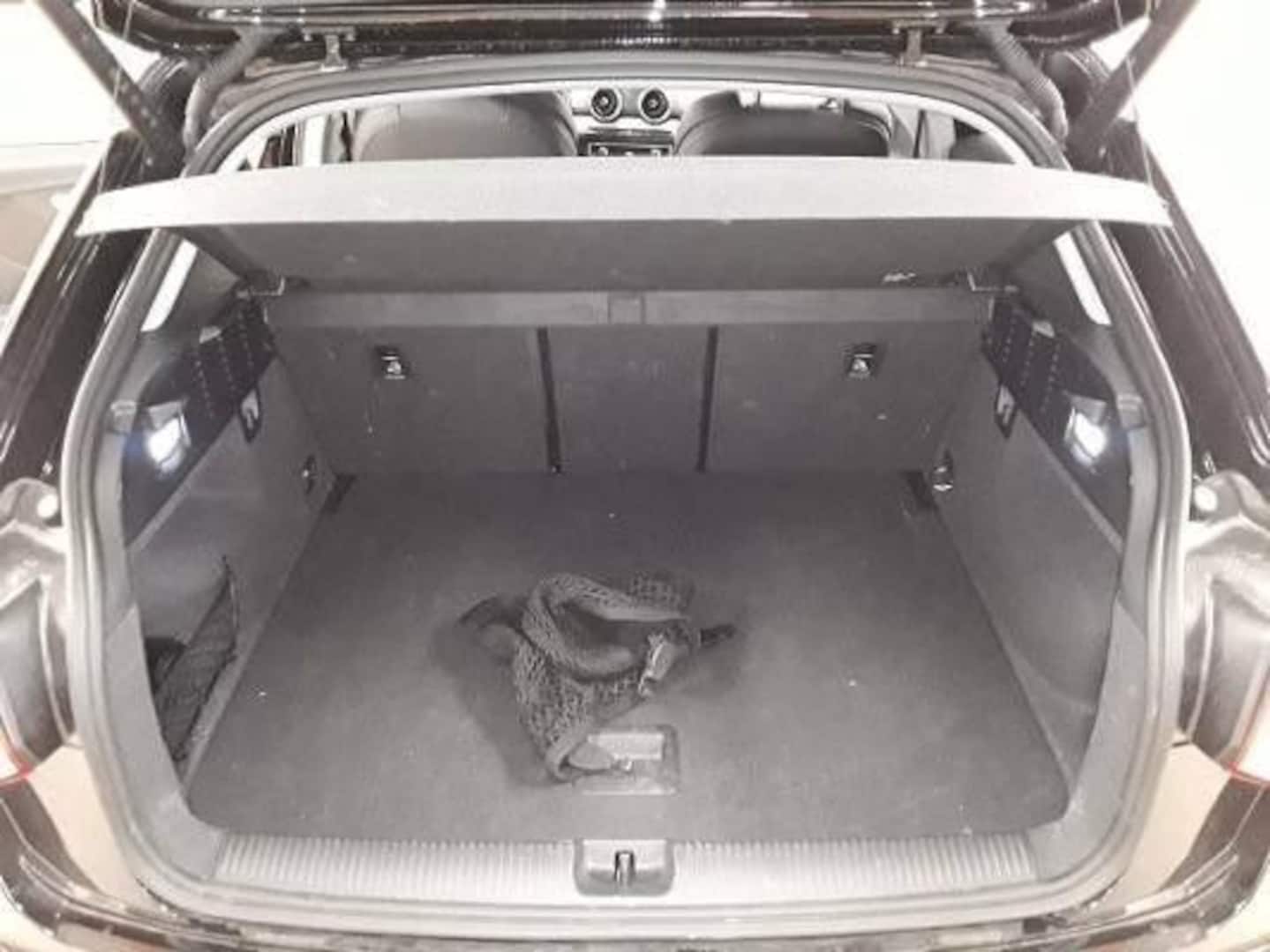 Bild über Audi Q2 S line 35 TFSI S tronic - für weitere Informationen kontaktieren Sie den Audi Partner