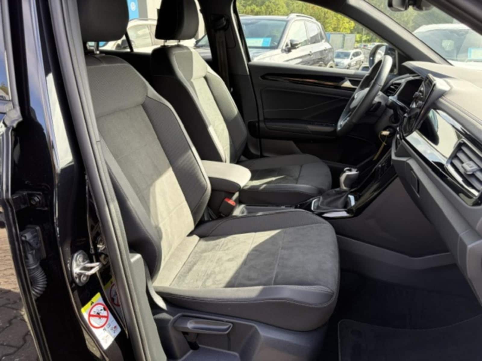 Volkswagen T-Roc – Bild 28