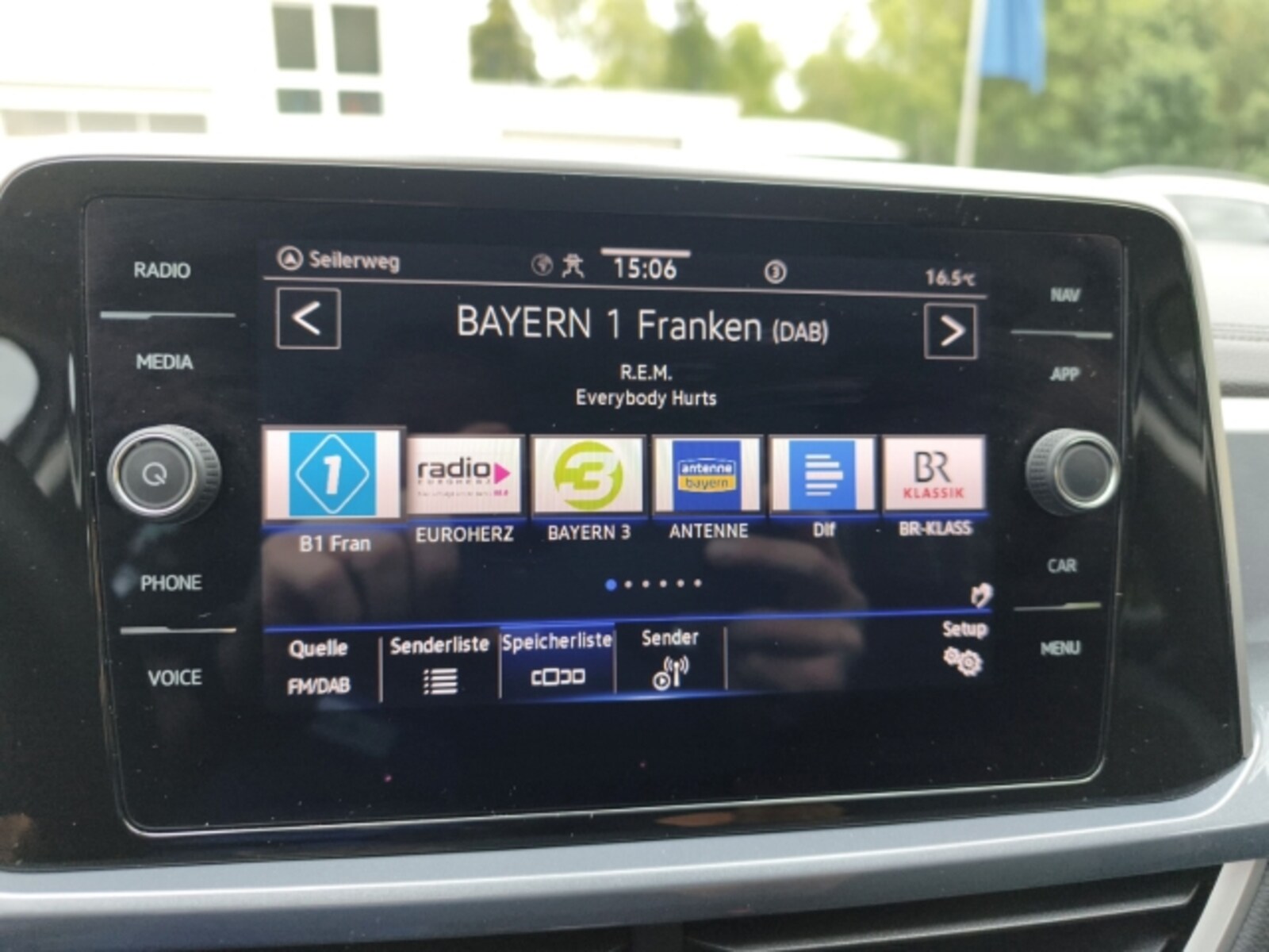 Volkswagen T-Roc – Bild 11