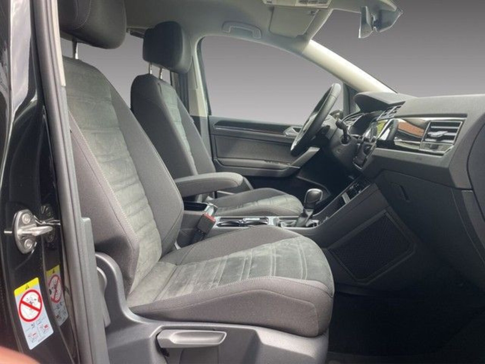 Volkswagen Touran – Bild 13