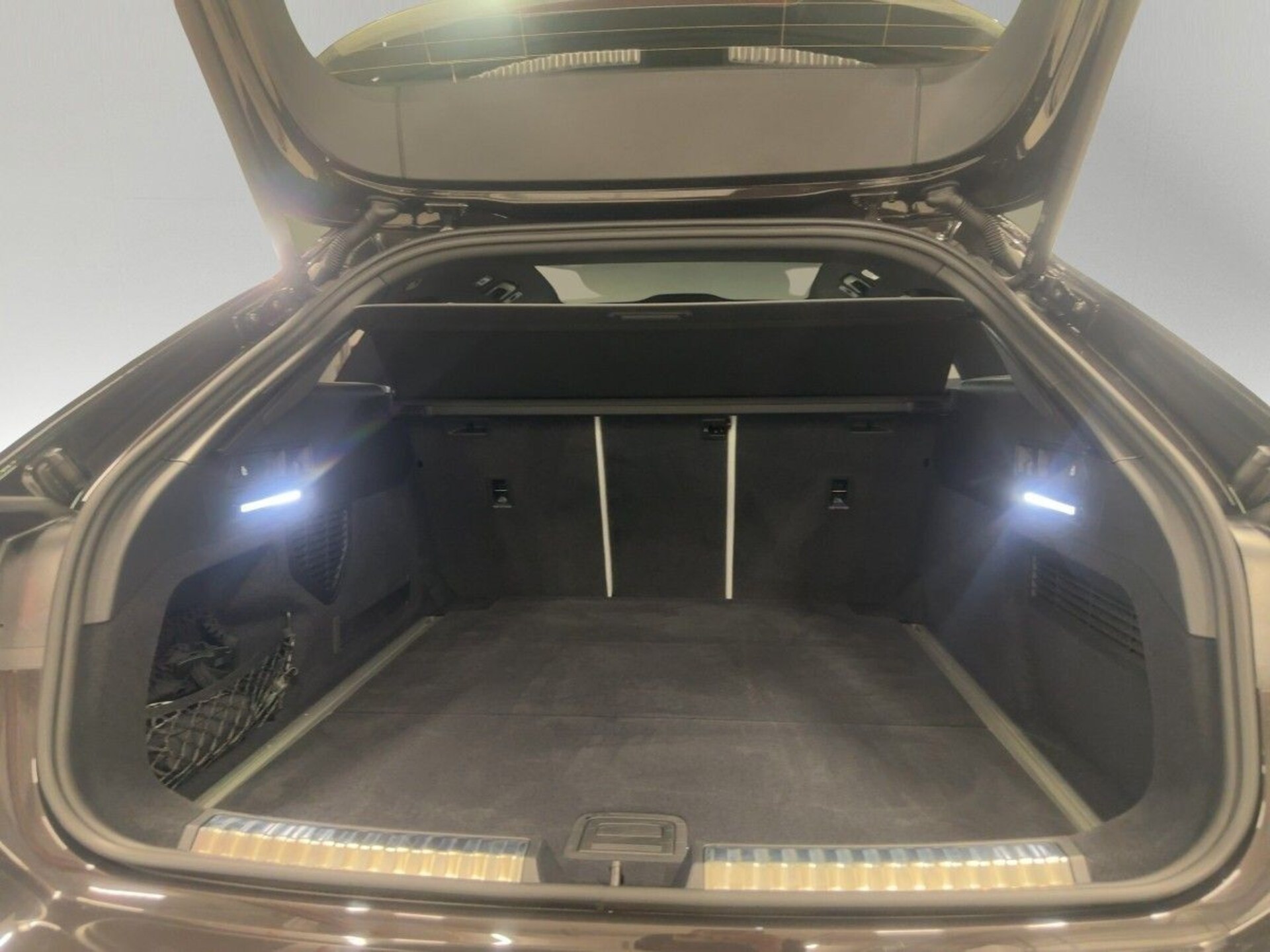 Audi A6 Avant edition one