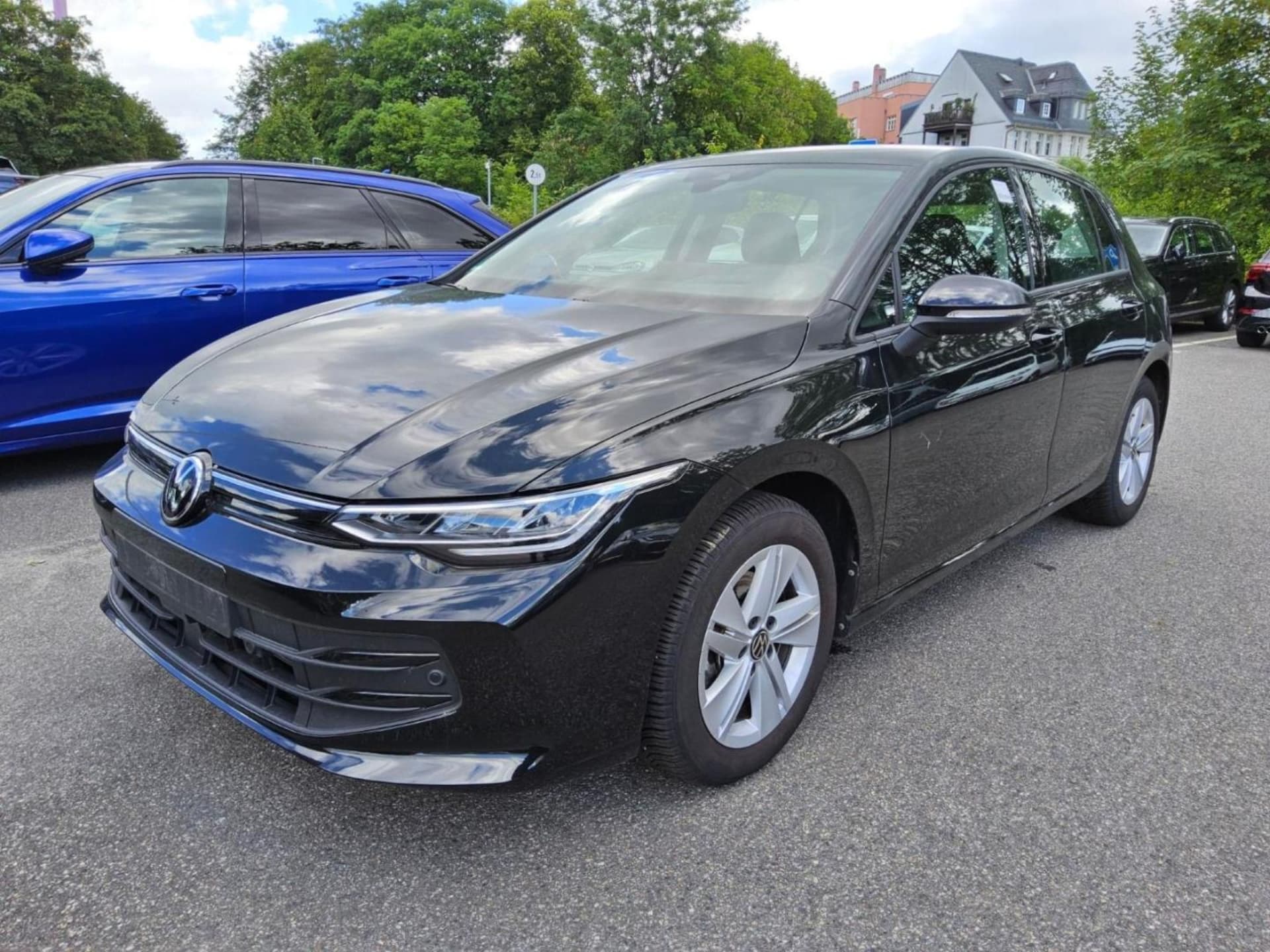 Volkswagen Golf Life