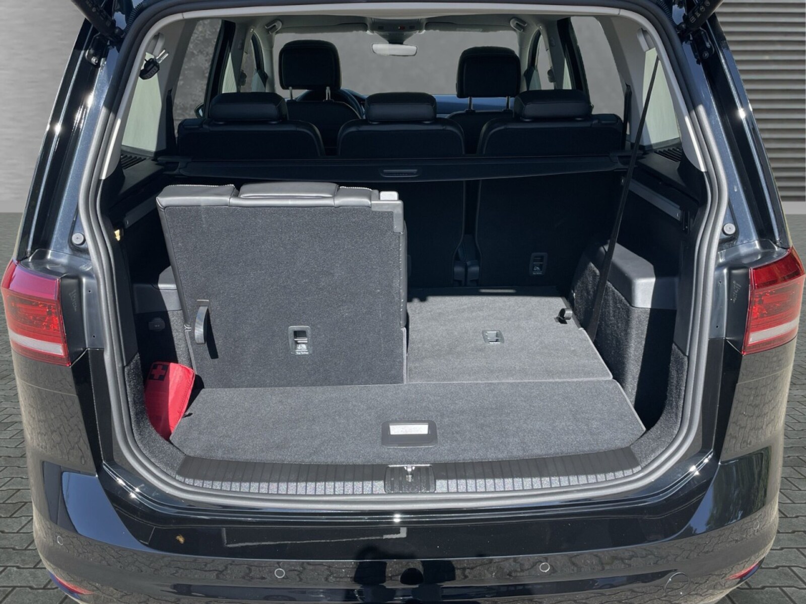 Volkswagen Touran – Bild 8