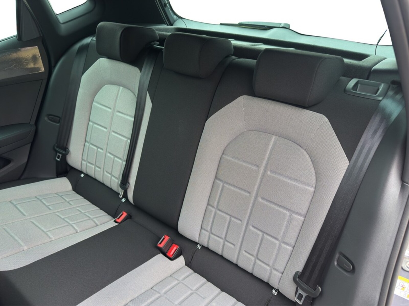 SEAT Arona – Bild 15