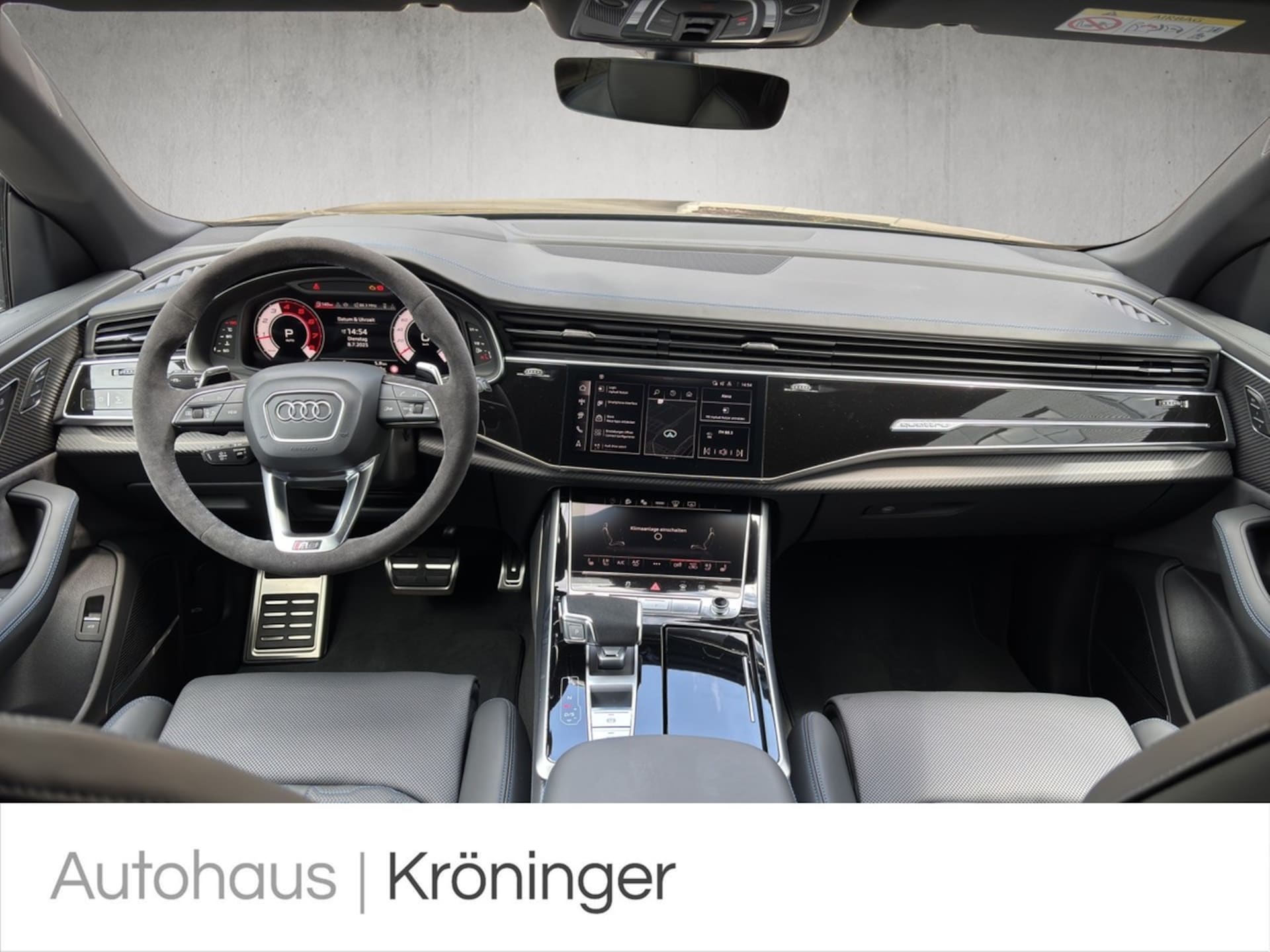 Audi RS Q8 SUV performance