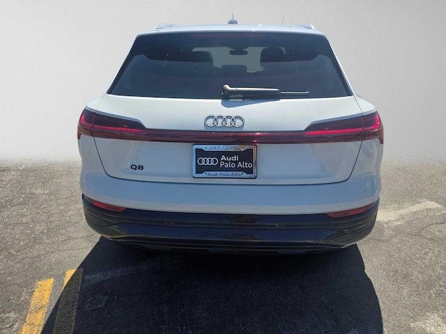 2024 Audi Q8 e-tron