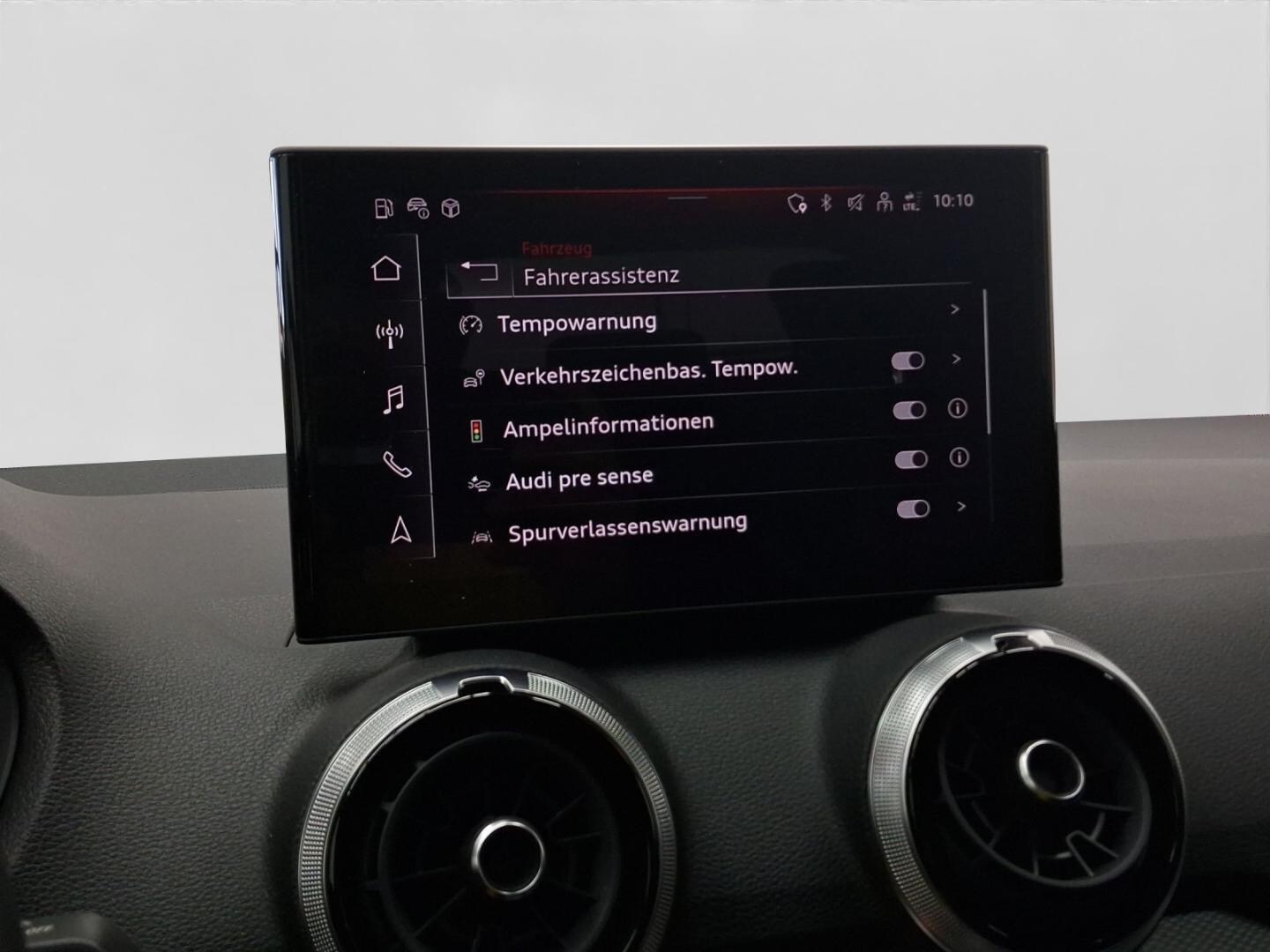 Bild über Audi Q2 advanced 35 TFSI S tronic - für weitere Informationen kontaktieren Sie den Audi Partner