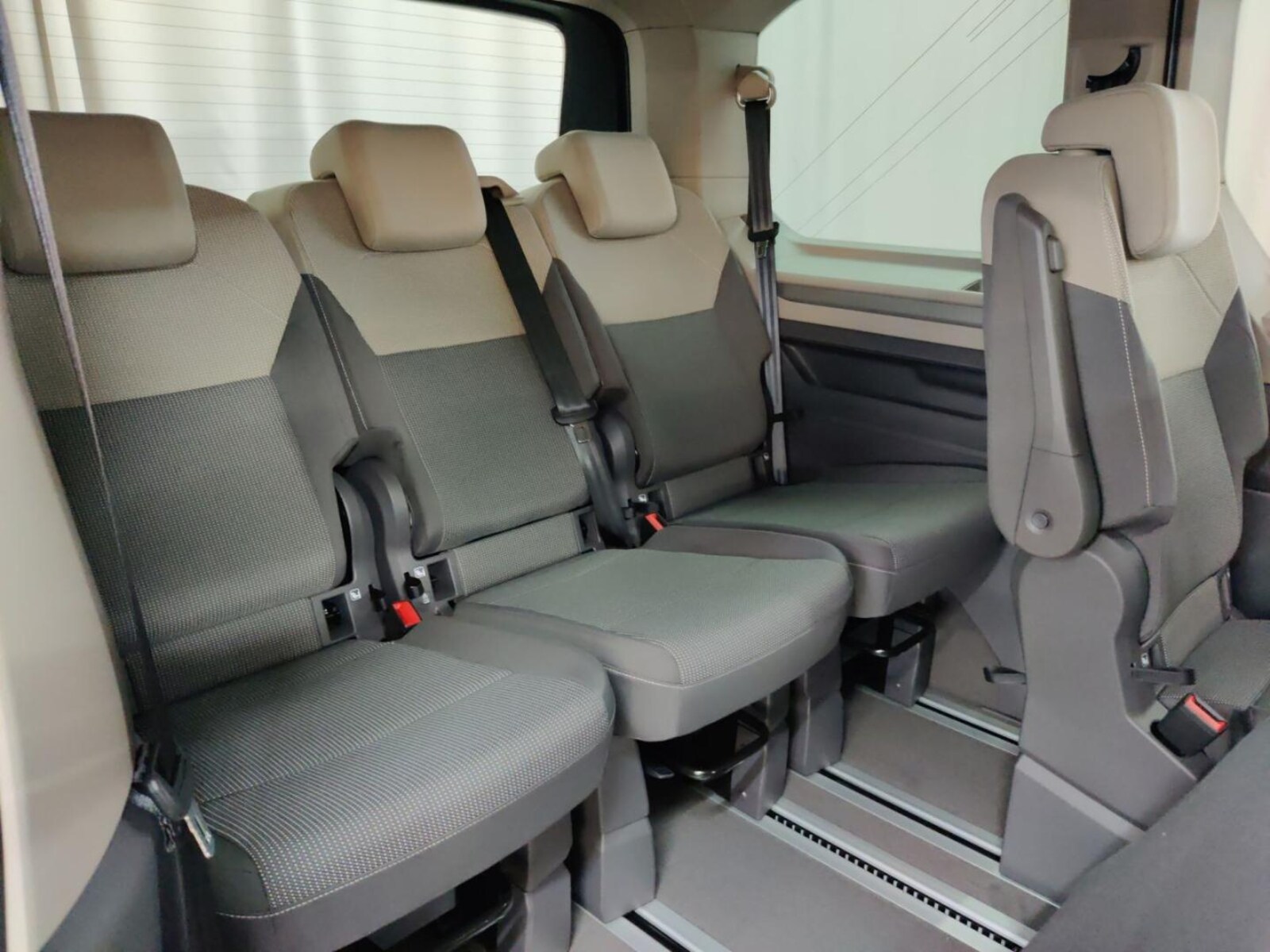 Volkswagen Multivan – Bild 19