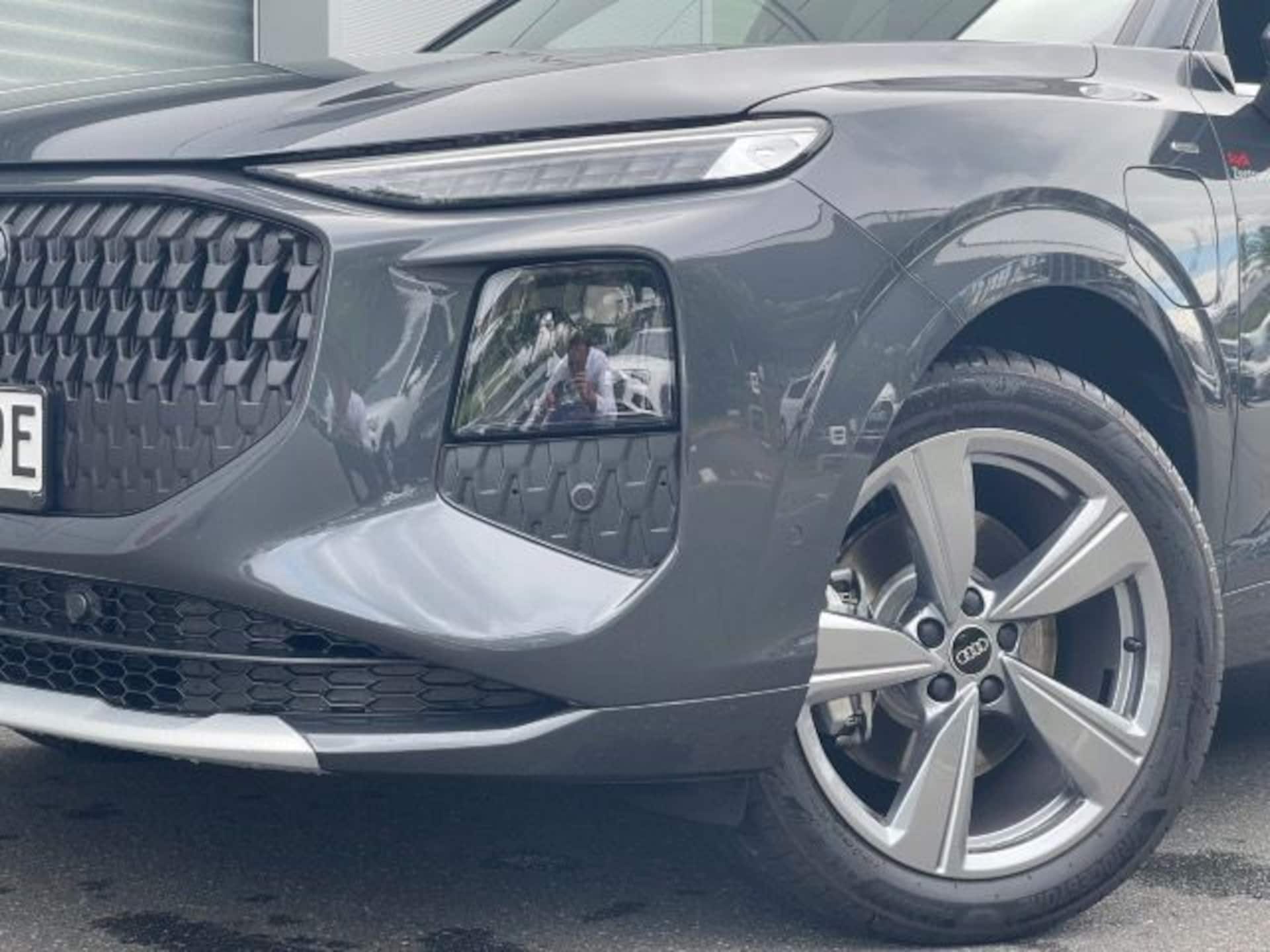 Audi Q3 SUV e-hybrid